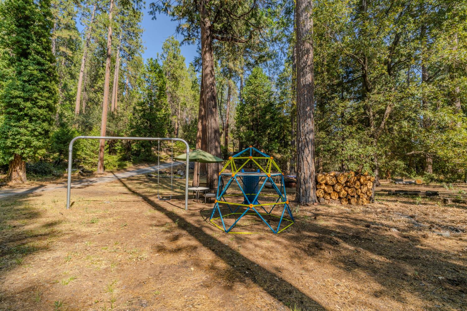 16056 N Cedar Heights Drive