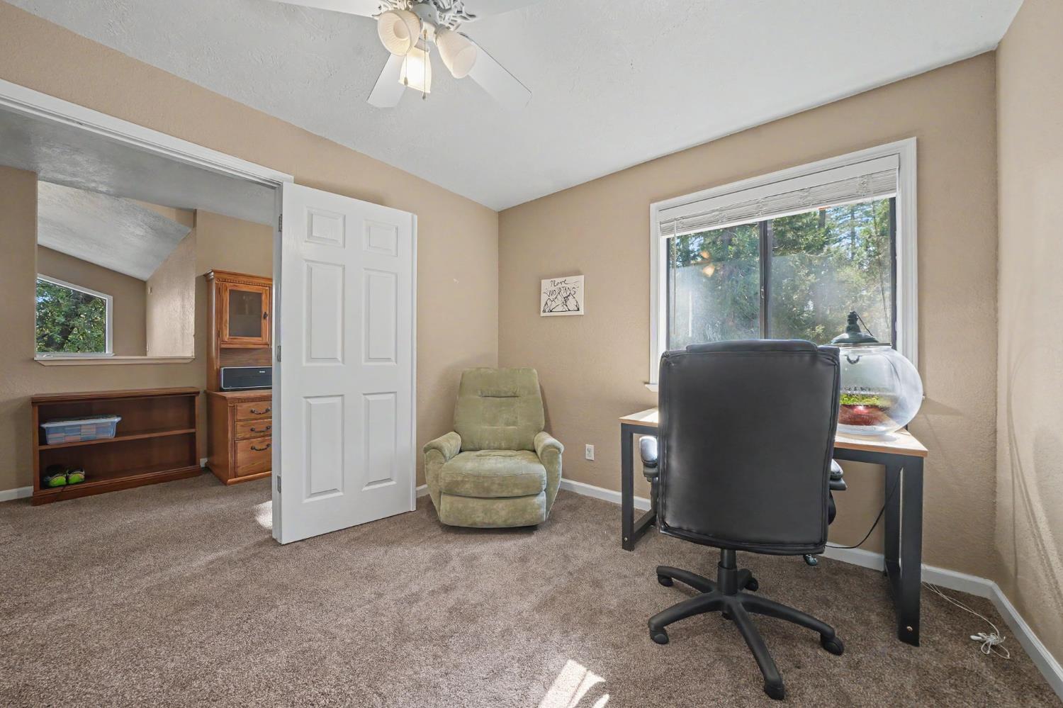 16056 N Cedar Heights Drive