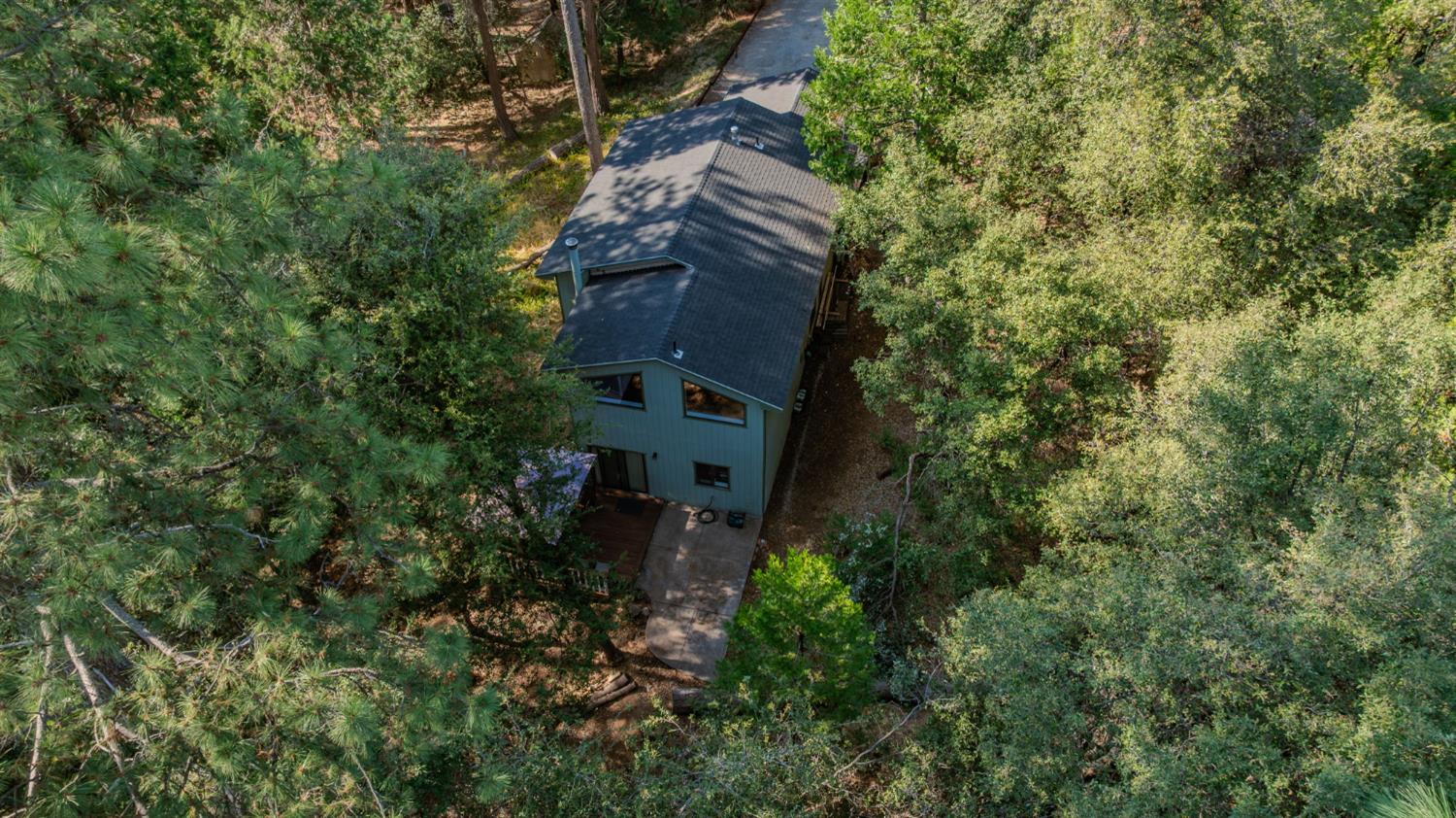 16056 N Cedar Heights Drive
