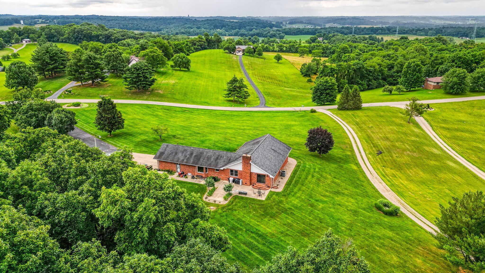 14 Robin Hill Lane
