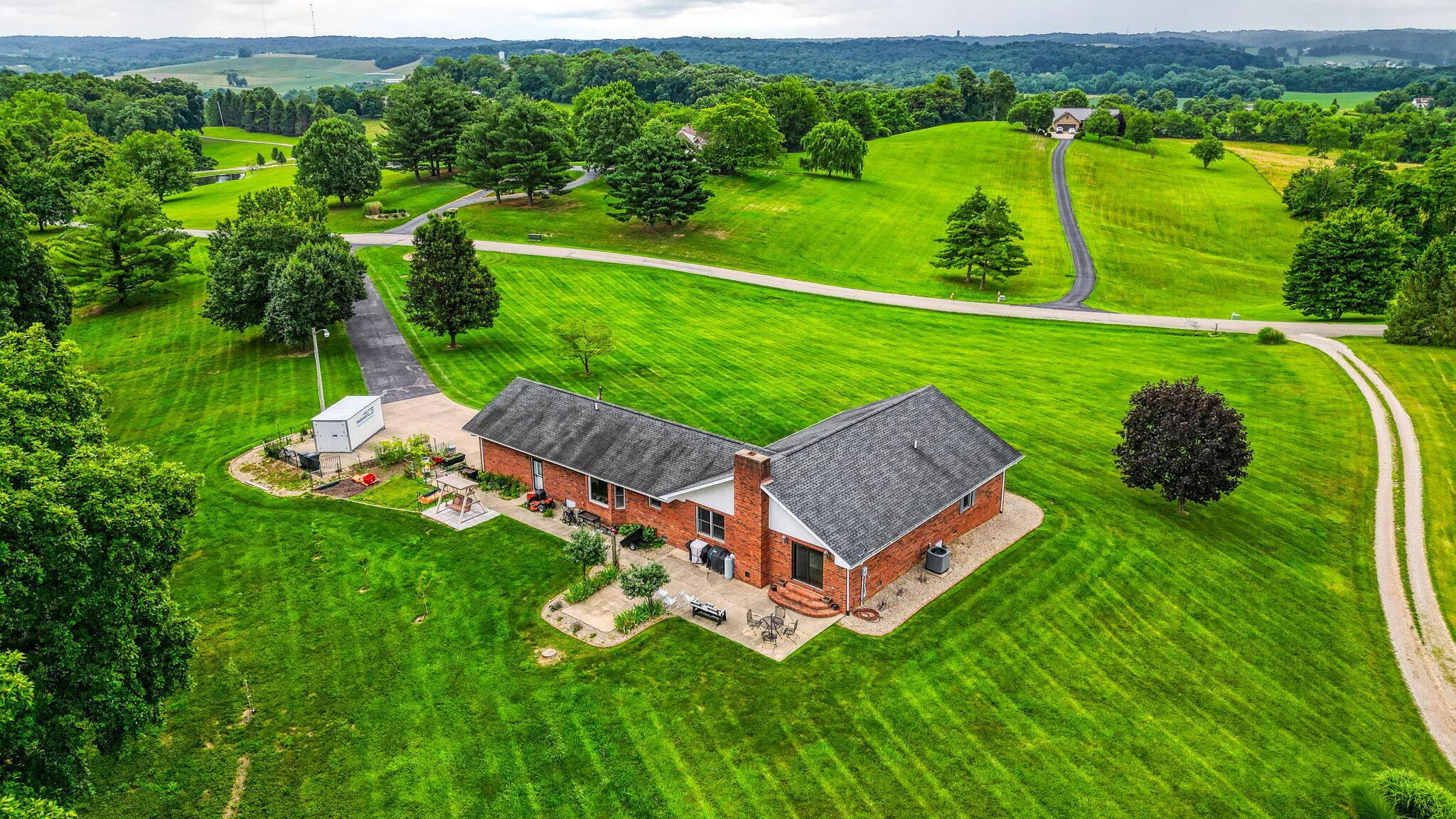 14 Robin Hill Lane