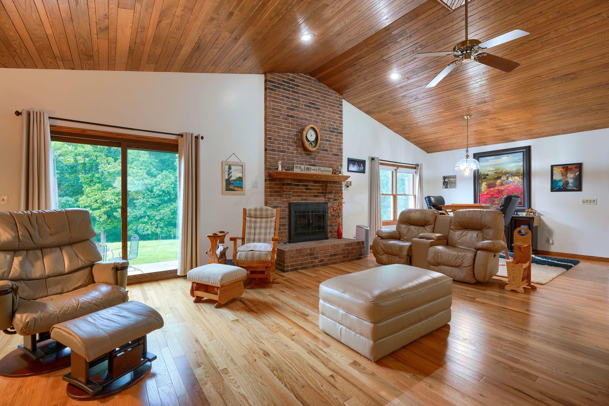 14 Robin Hill Lane