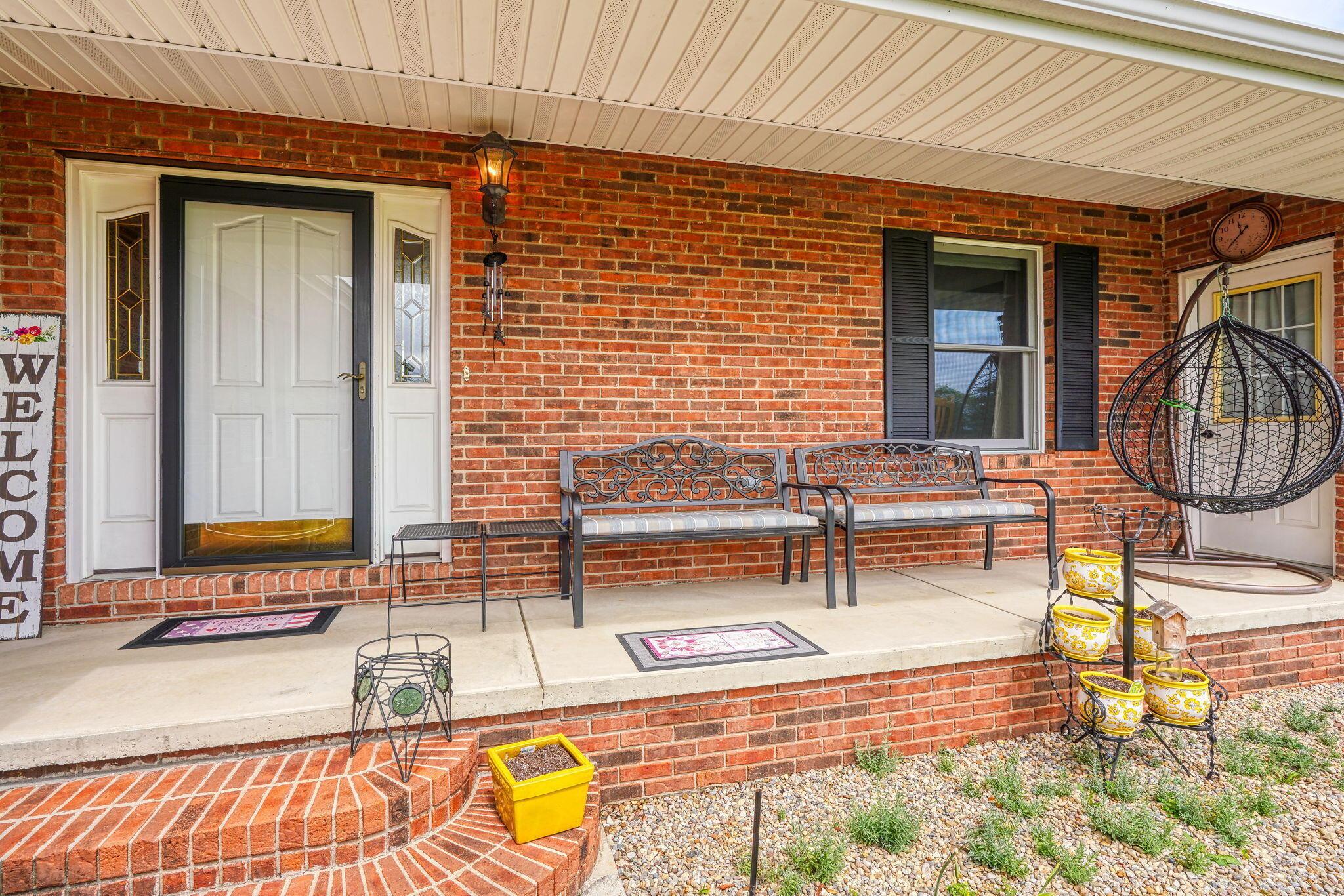 14 Robin Hill Lane