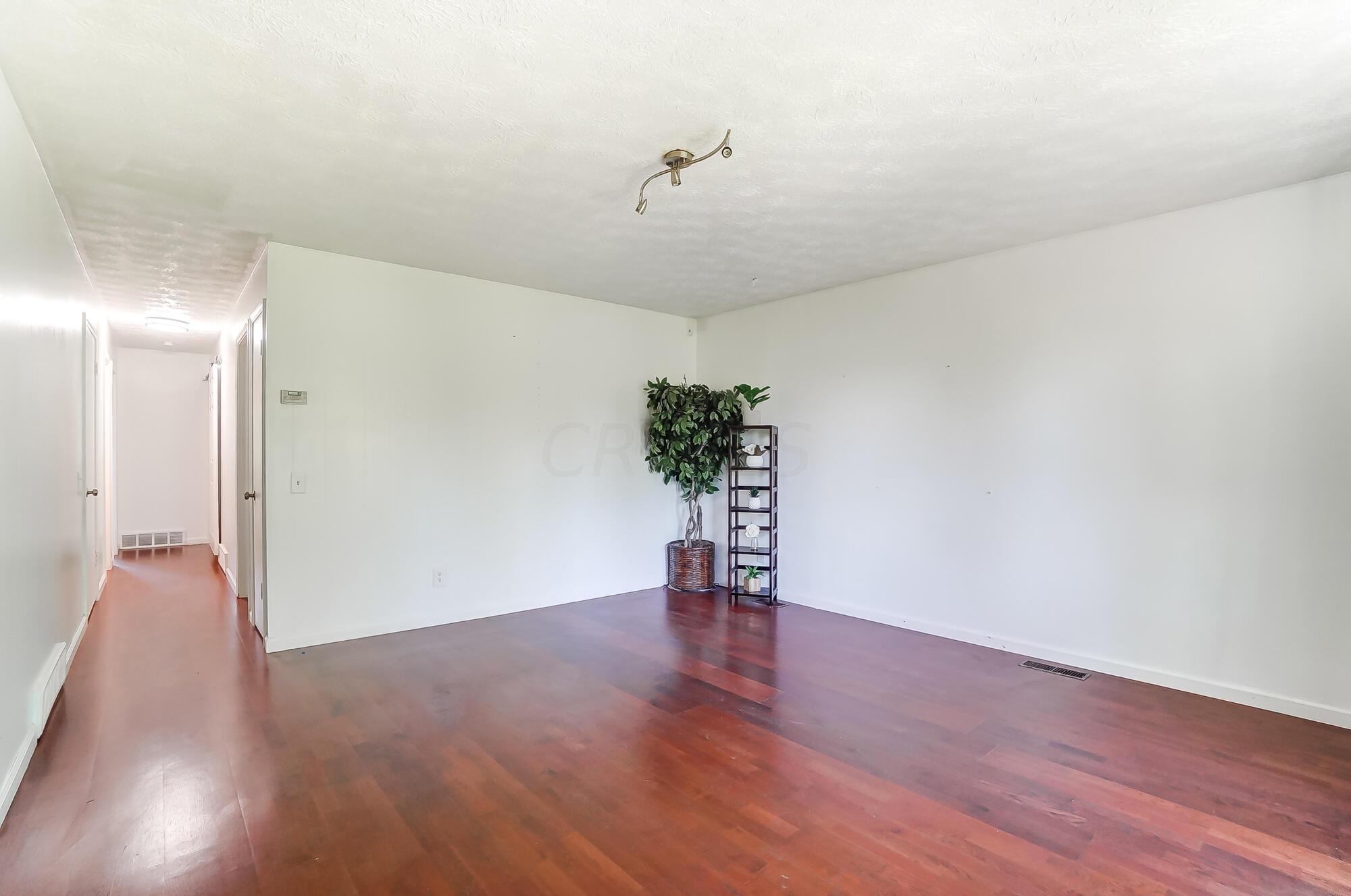 14079 Edwards Road