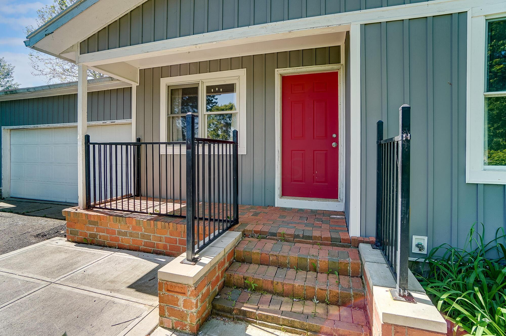 14079 Edwards Road