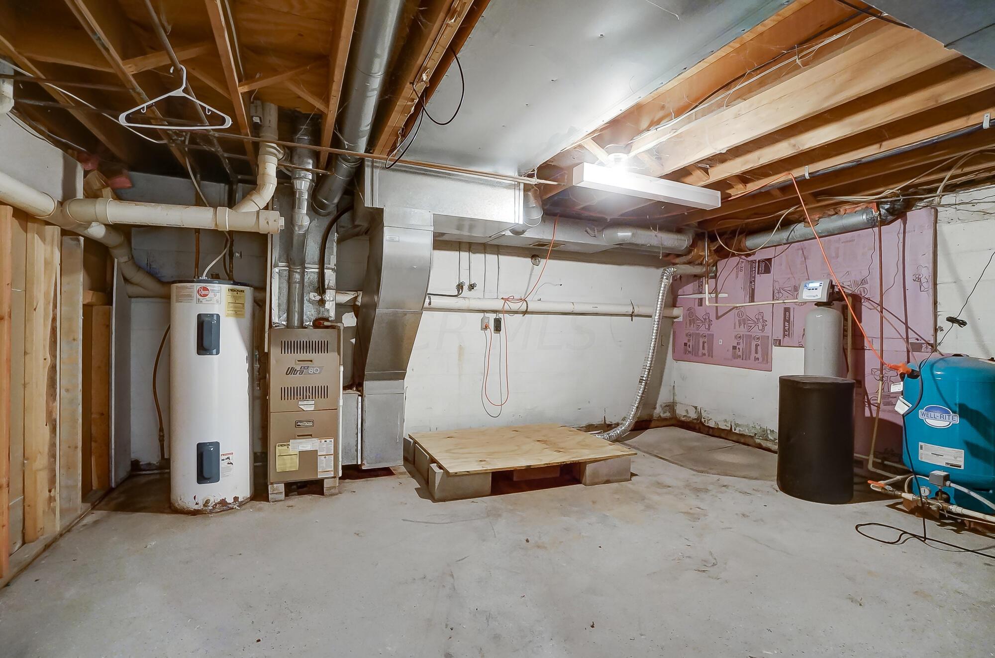 14079 Edwards Road