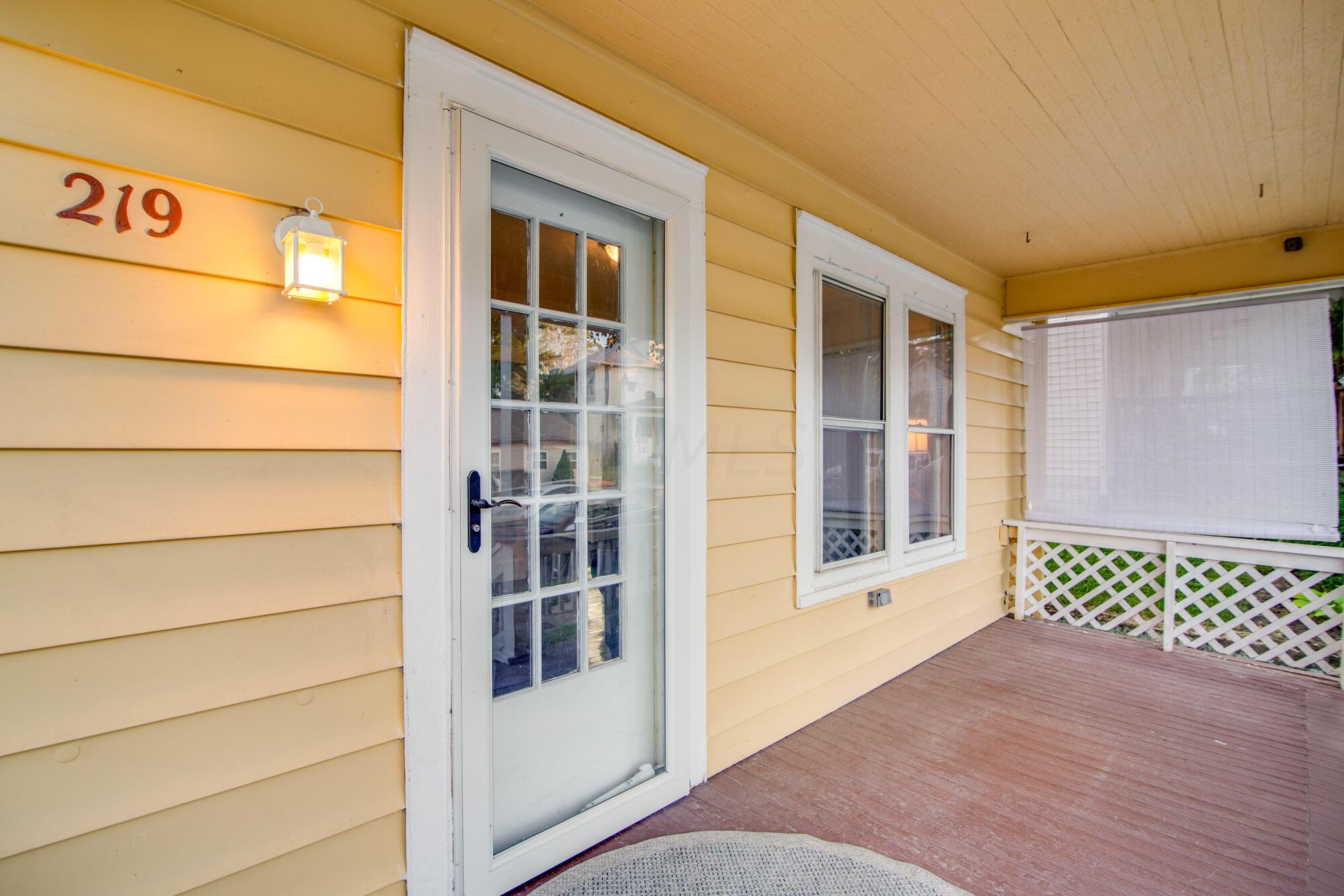 219 Rosehill Avenue