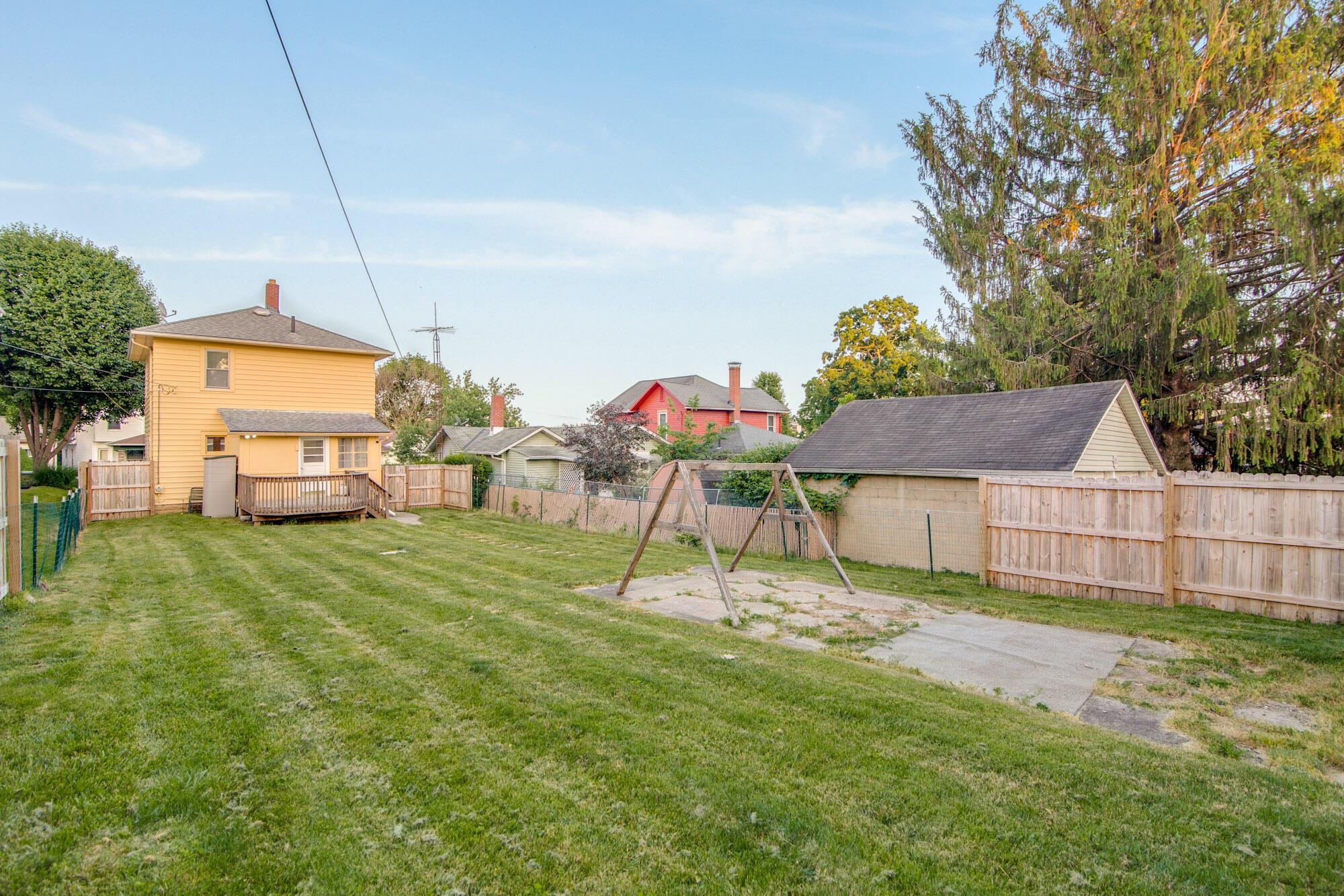 219 Rosehill Avenue