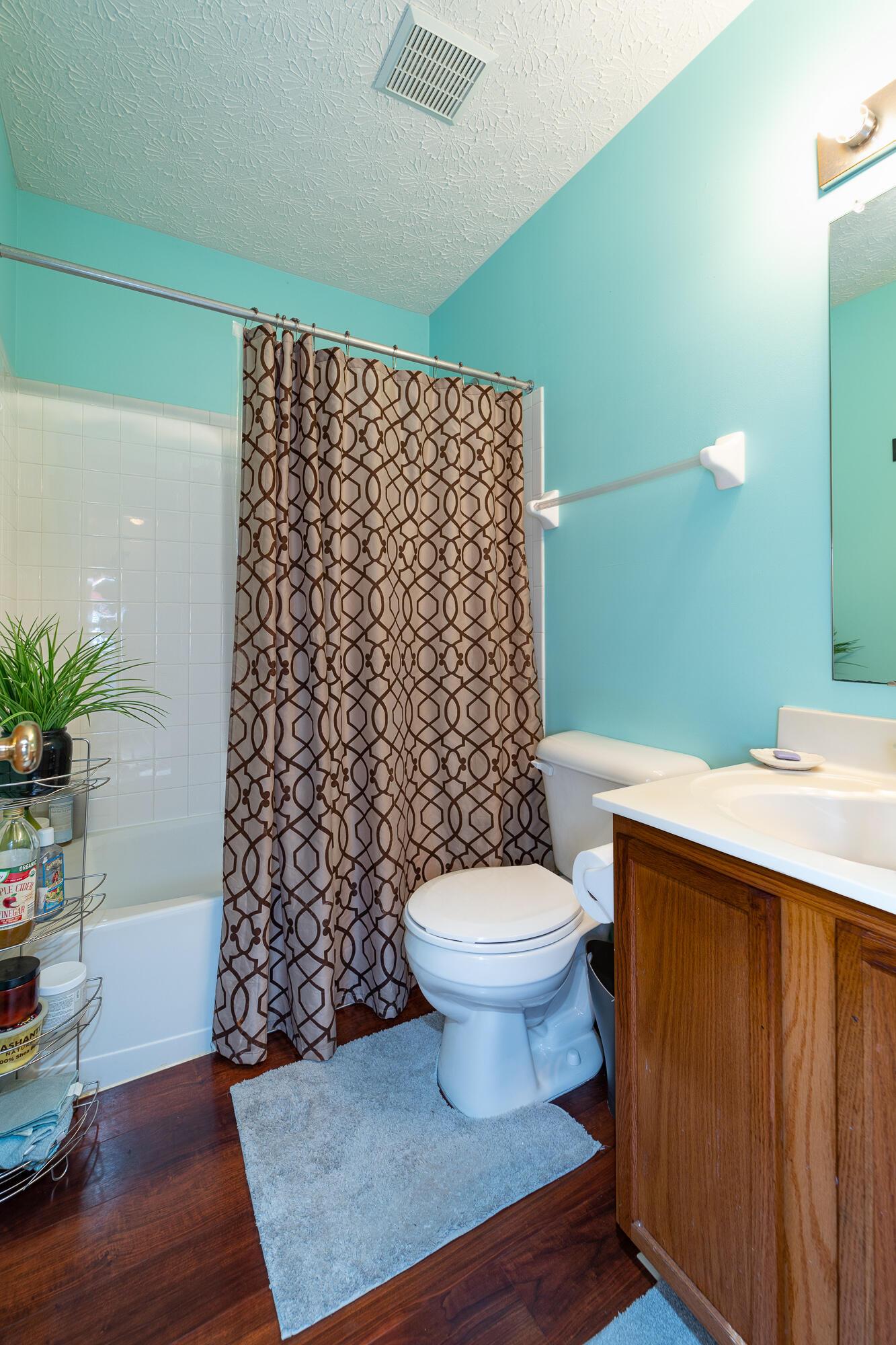 7763 Lantana Avenue, 165