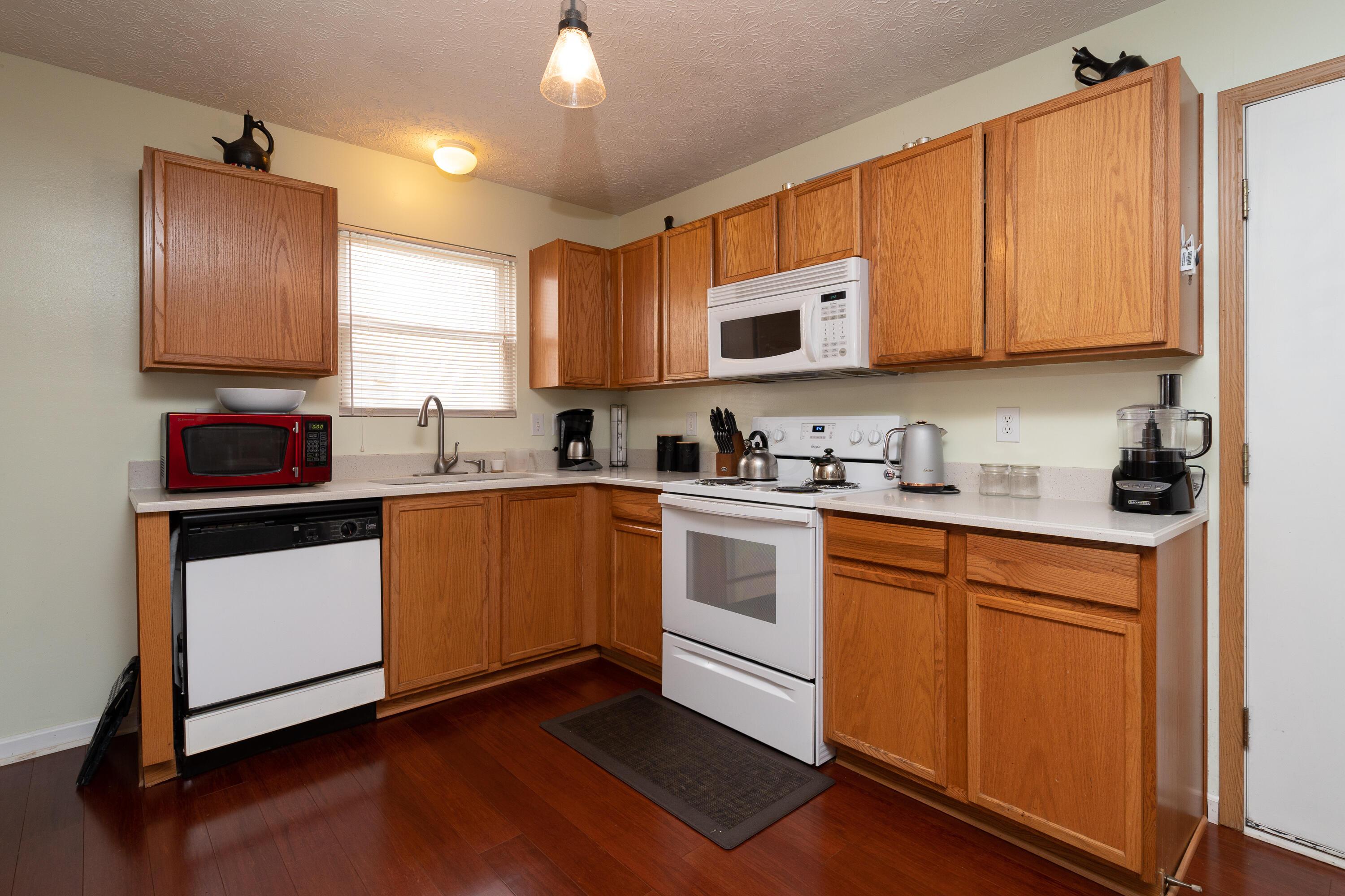 7763 Lantana Avenue, 165