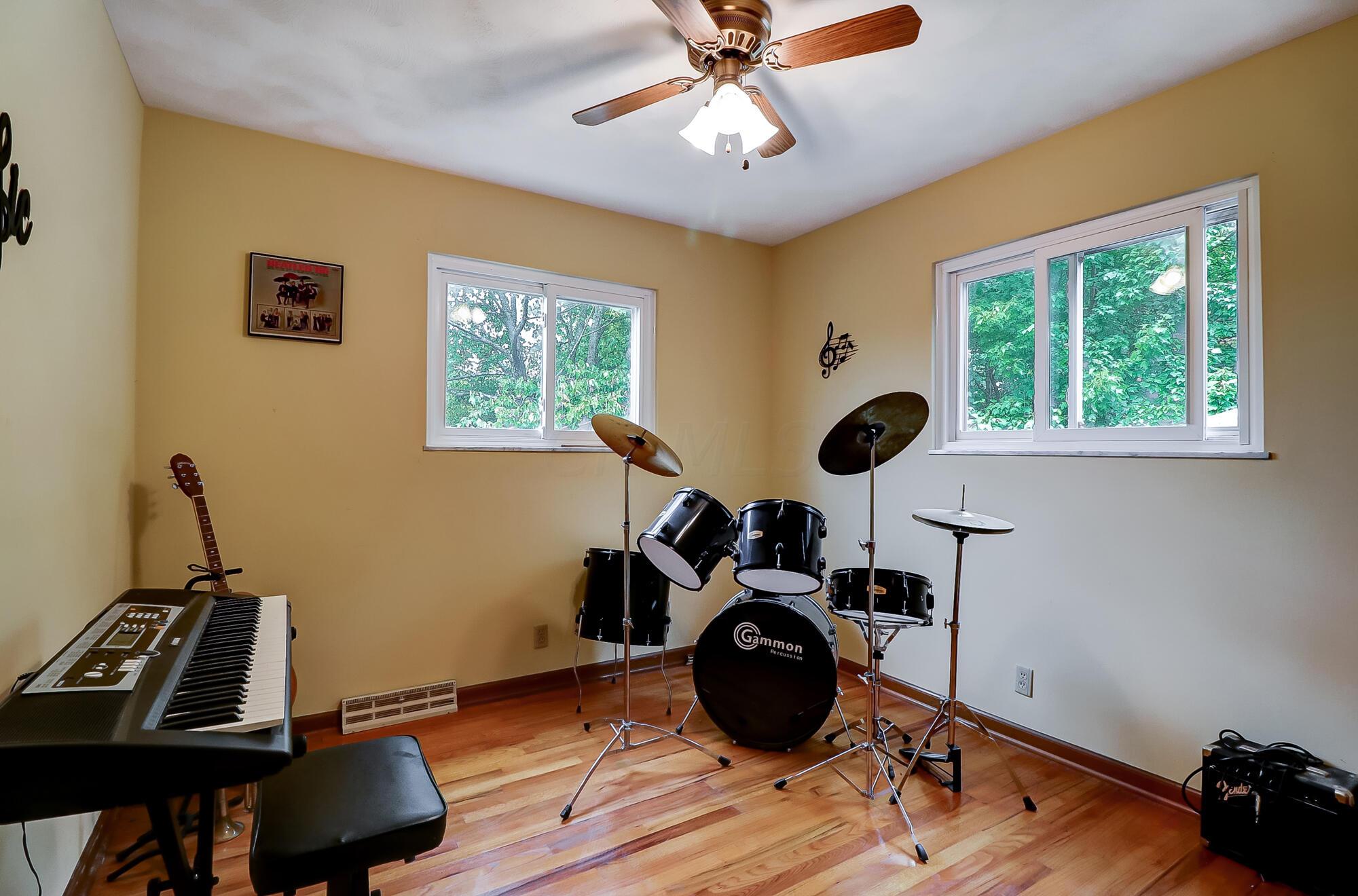 1761 Fir Court