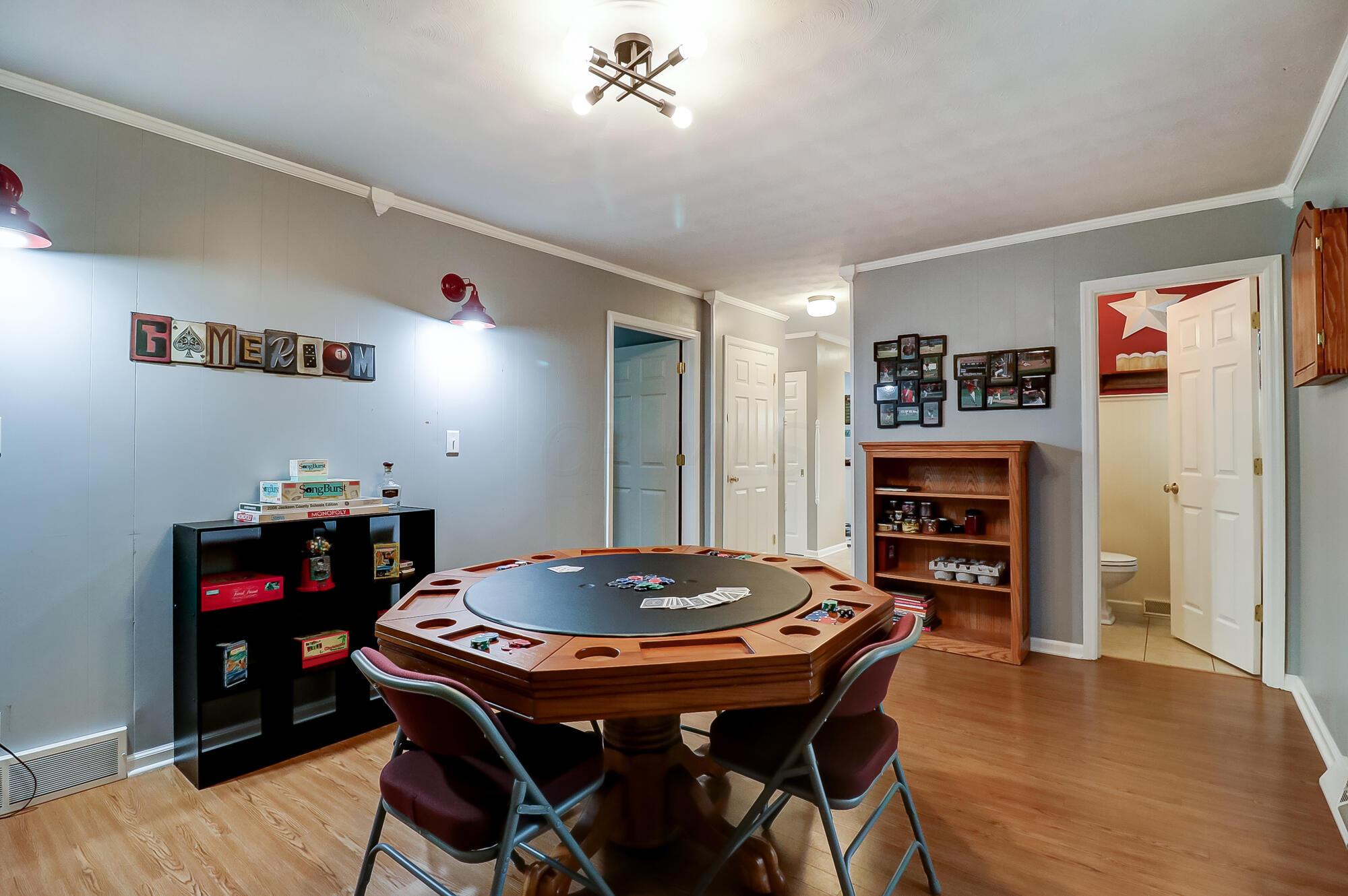 1761 Fir Court