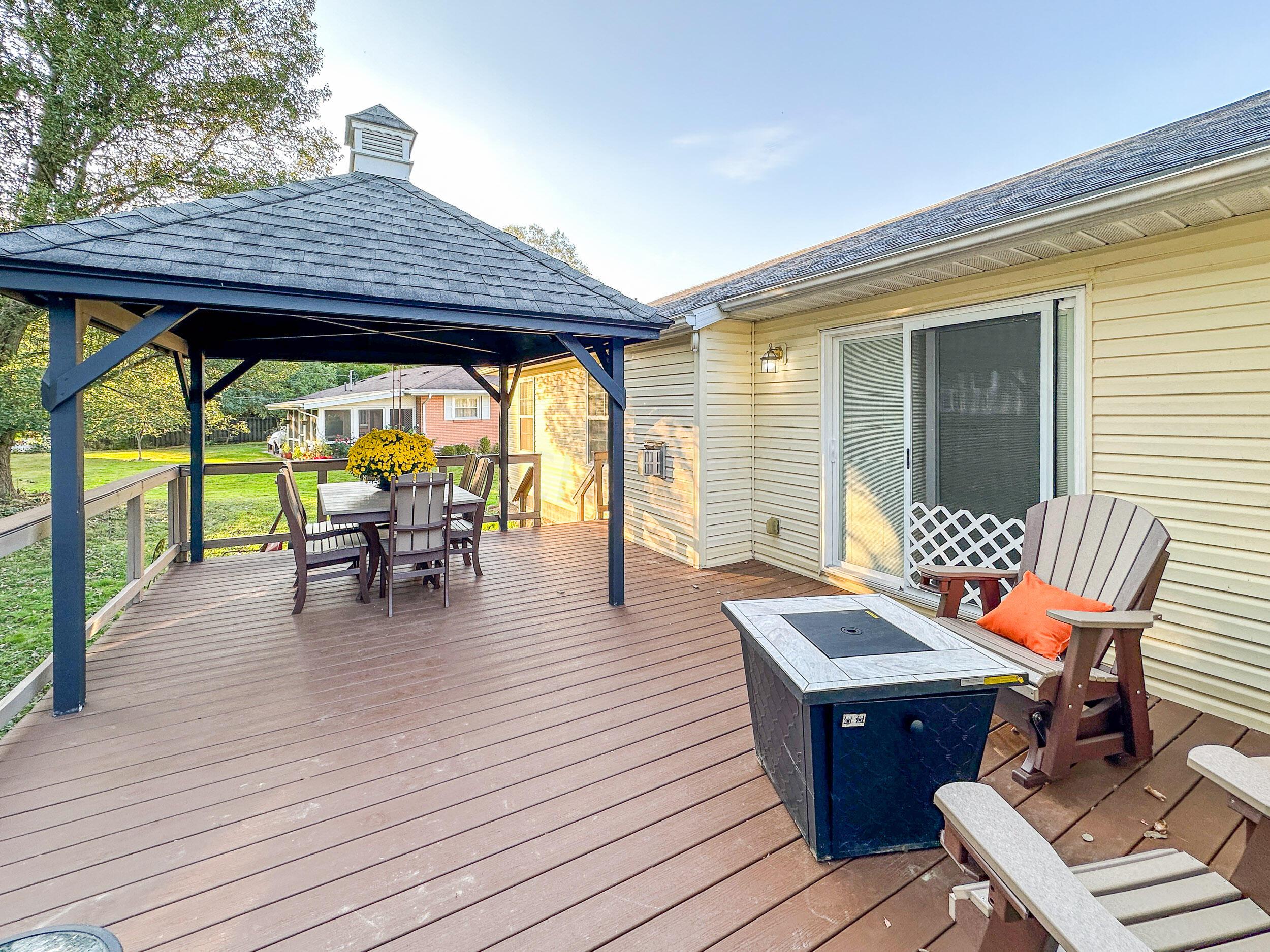 829 Sharon Valley Road