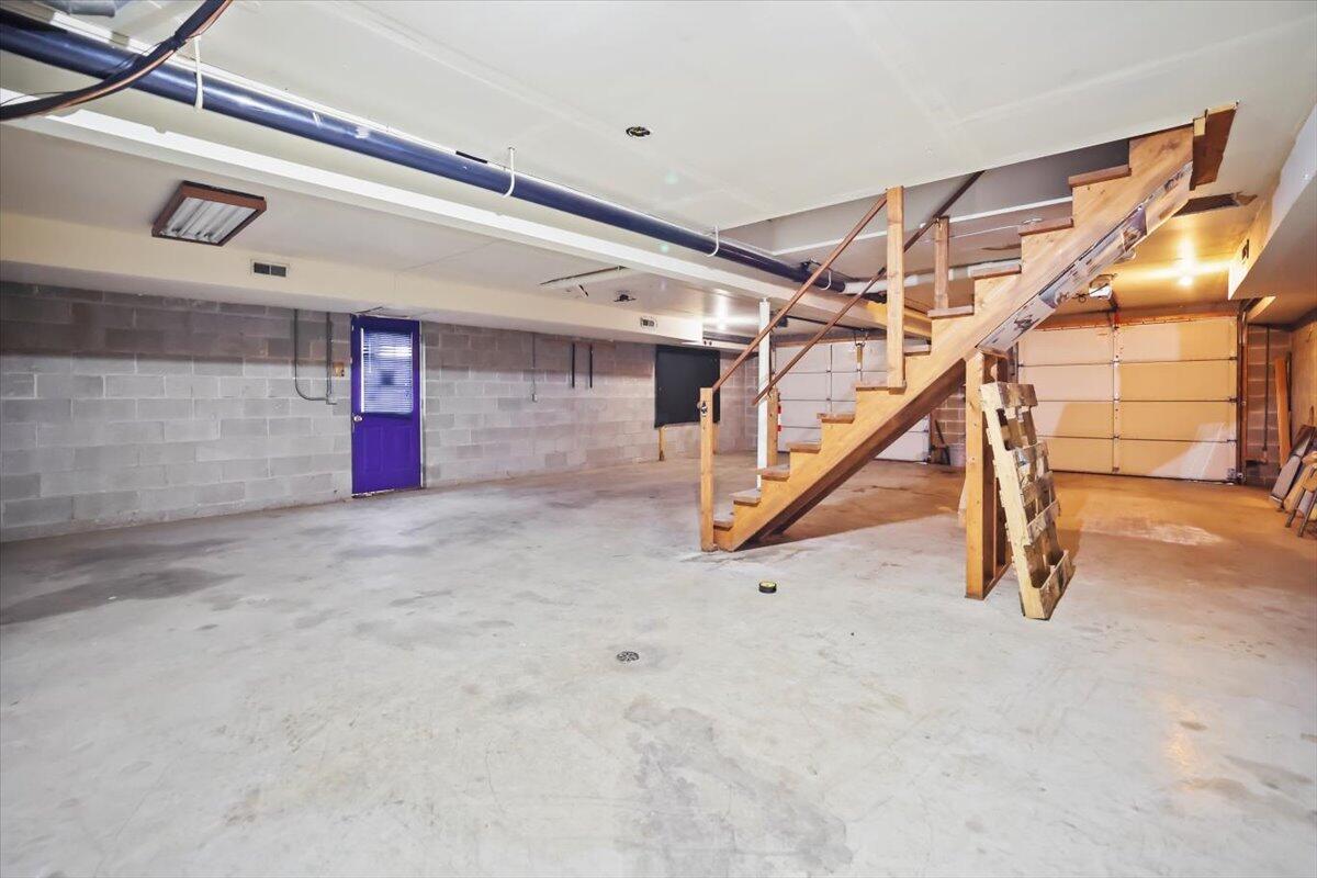 374 Eddy Street