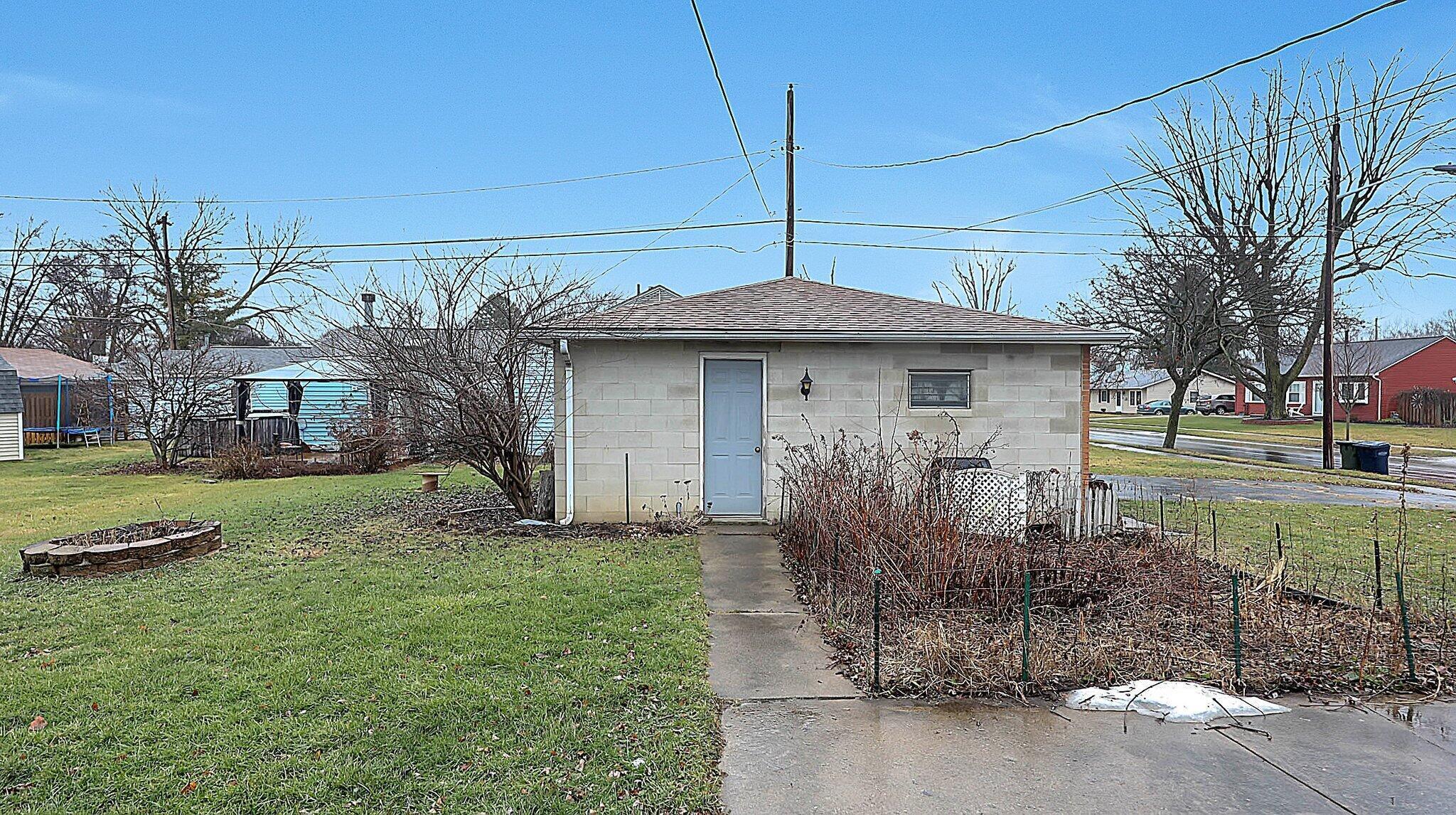 3796 Outer Street