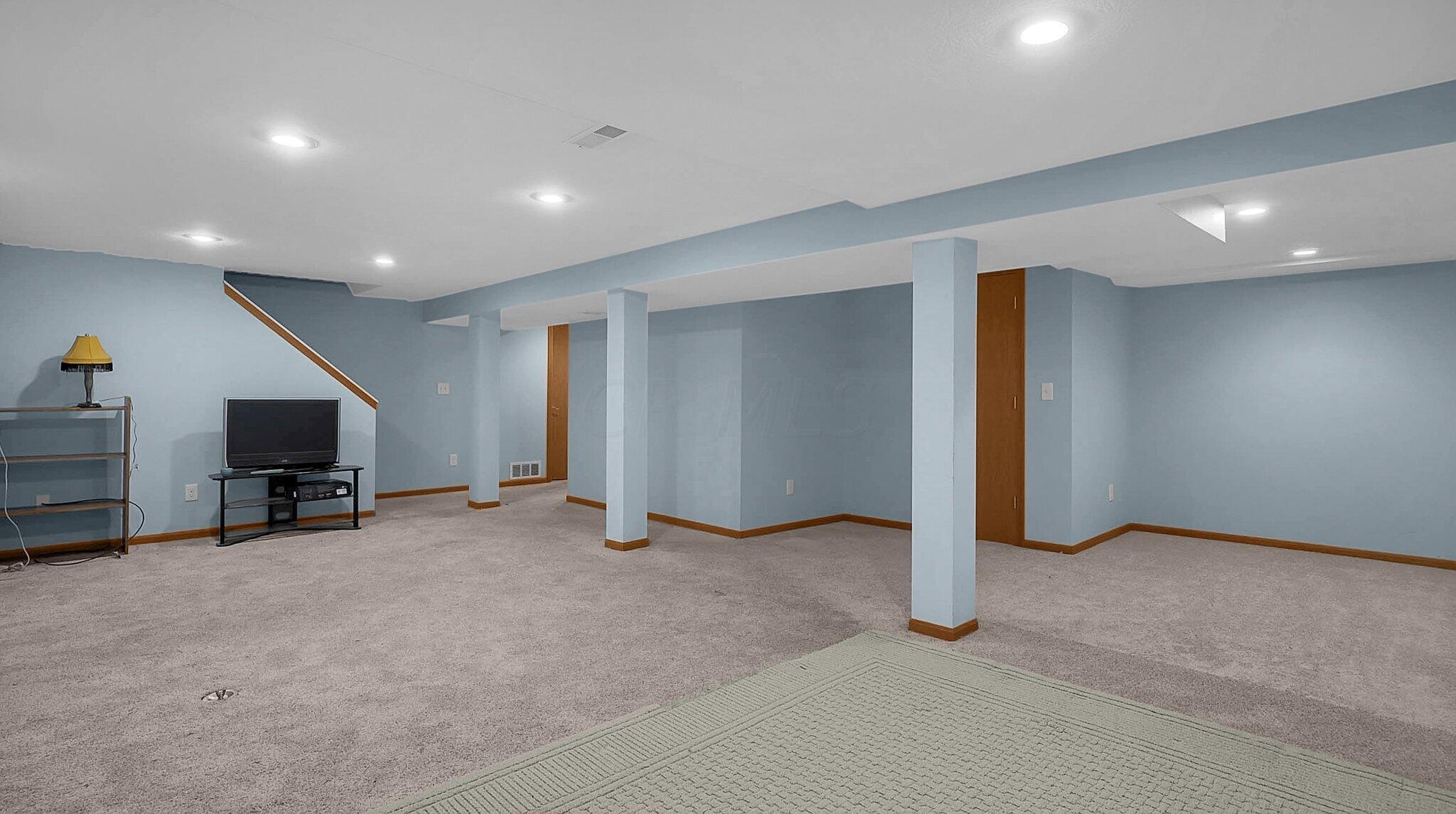 3796 Outer Street
