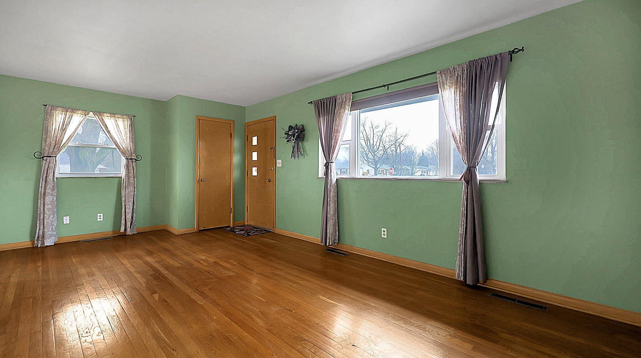 3796 Outer Street