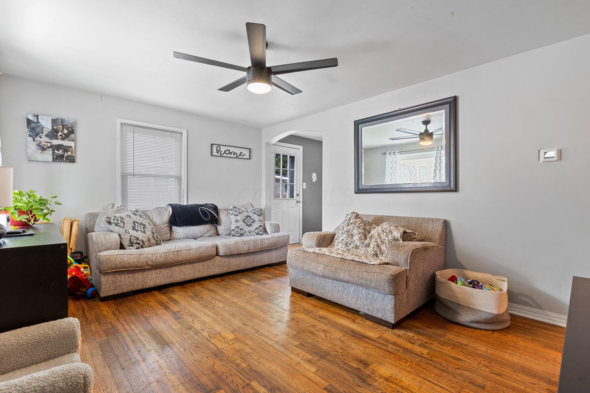 214 Pierson Boulevard