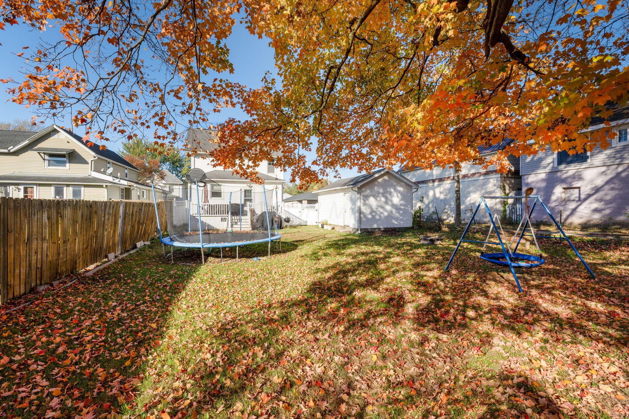 15 W Channel Street