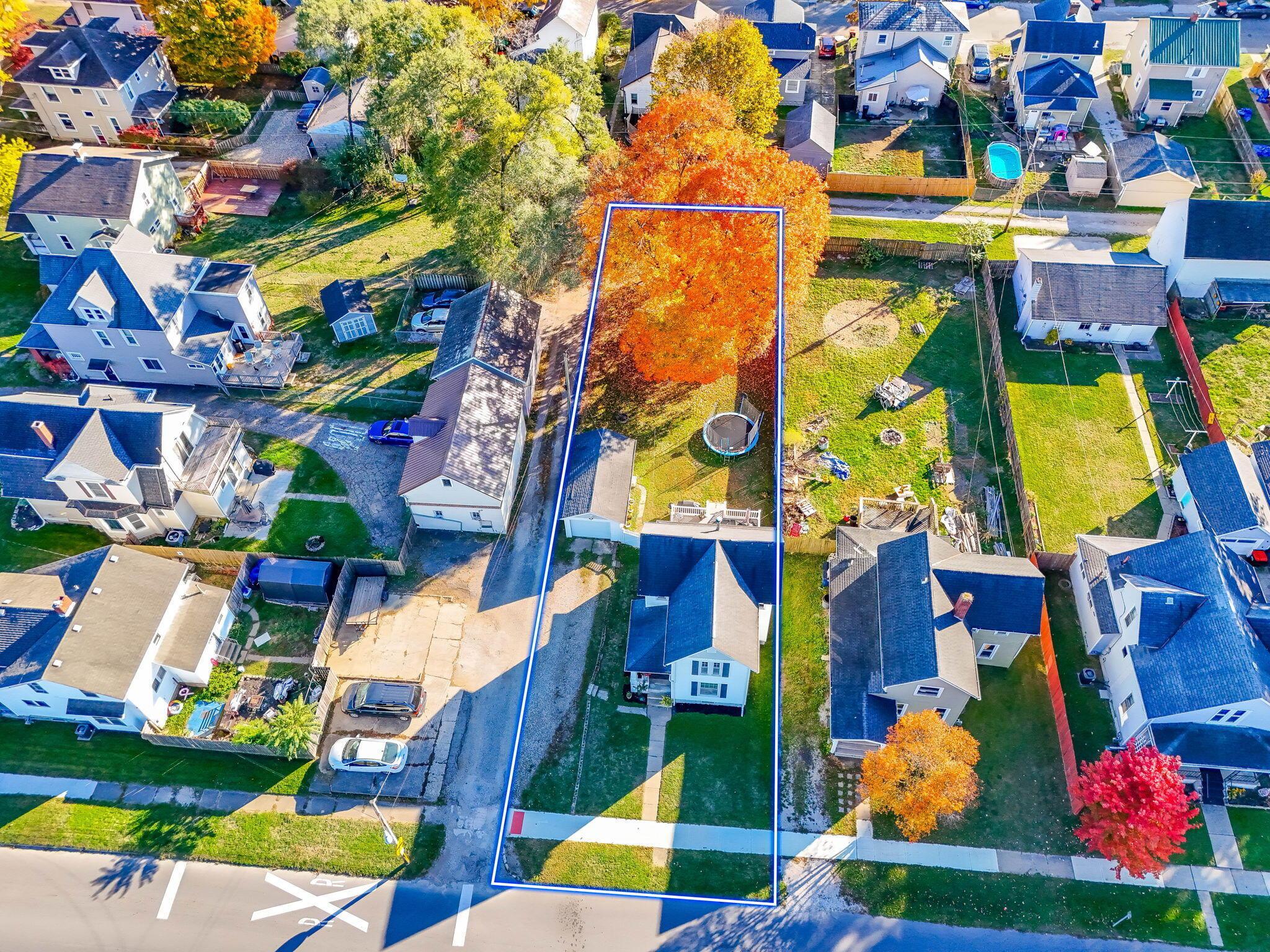 15 W Channel Street