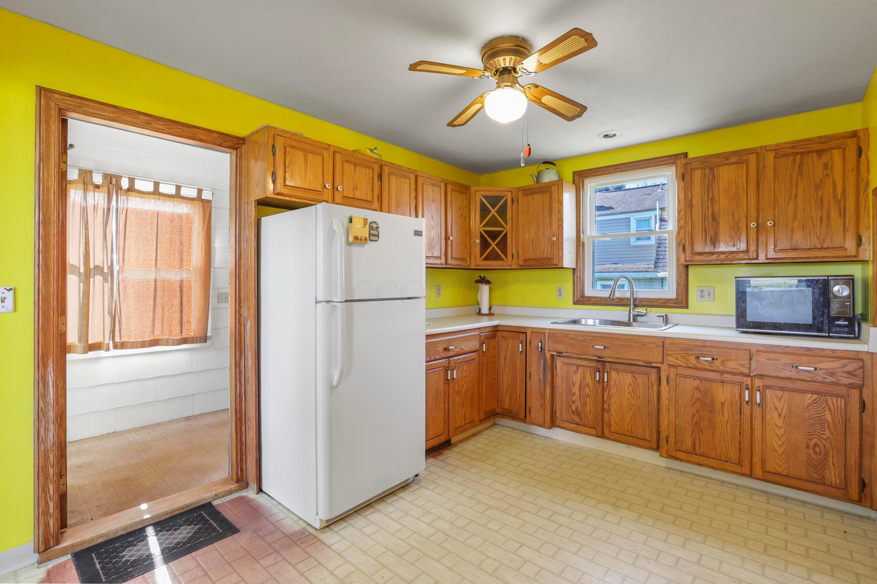 251 Zanesville Road