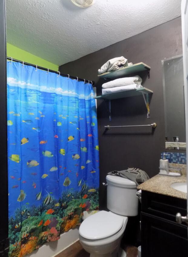 225 Pleasant Lee Drive