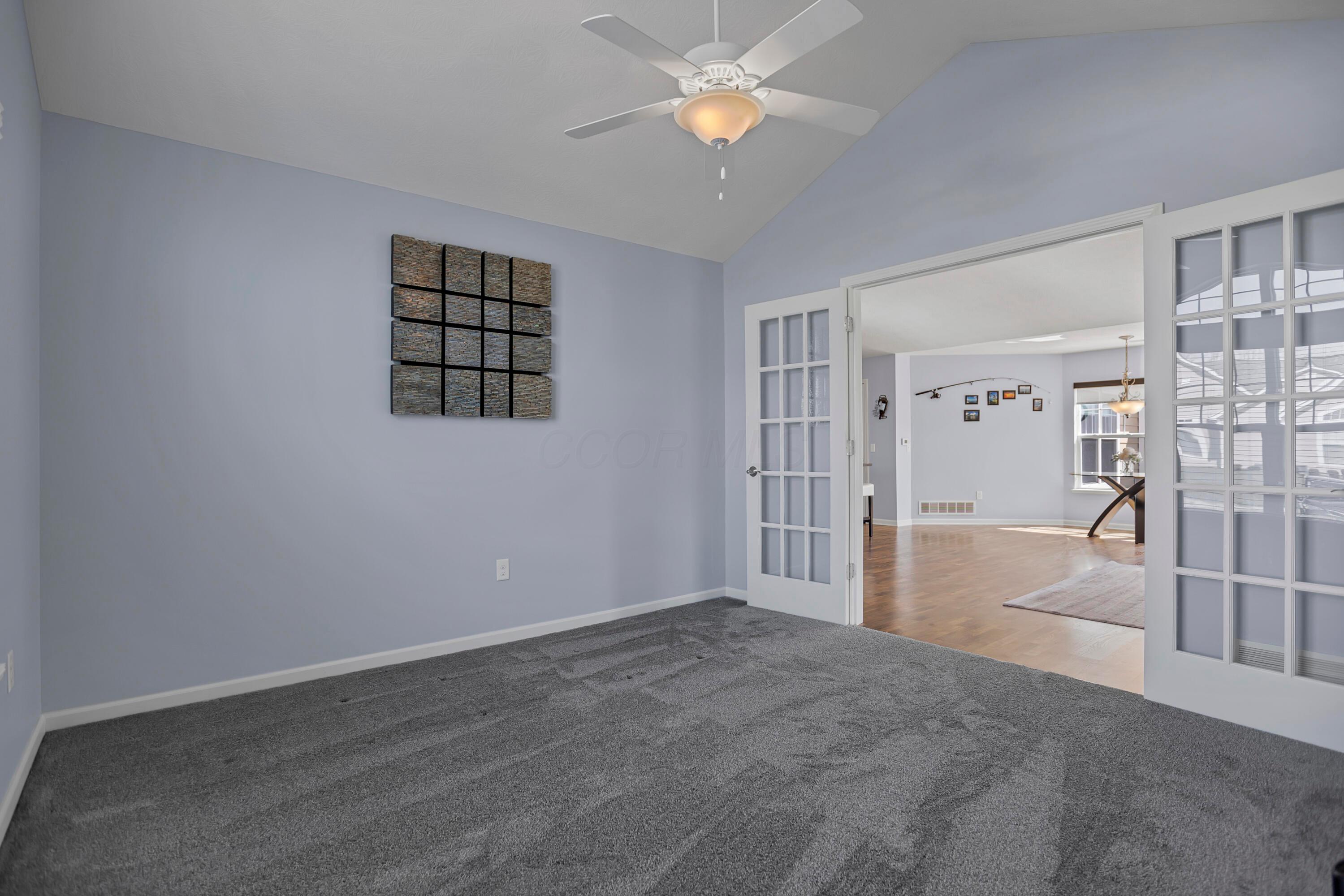 502 Providence Lane, 20