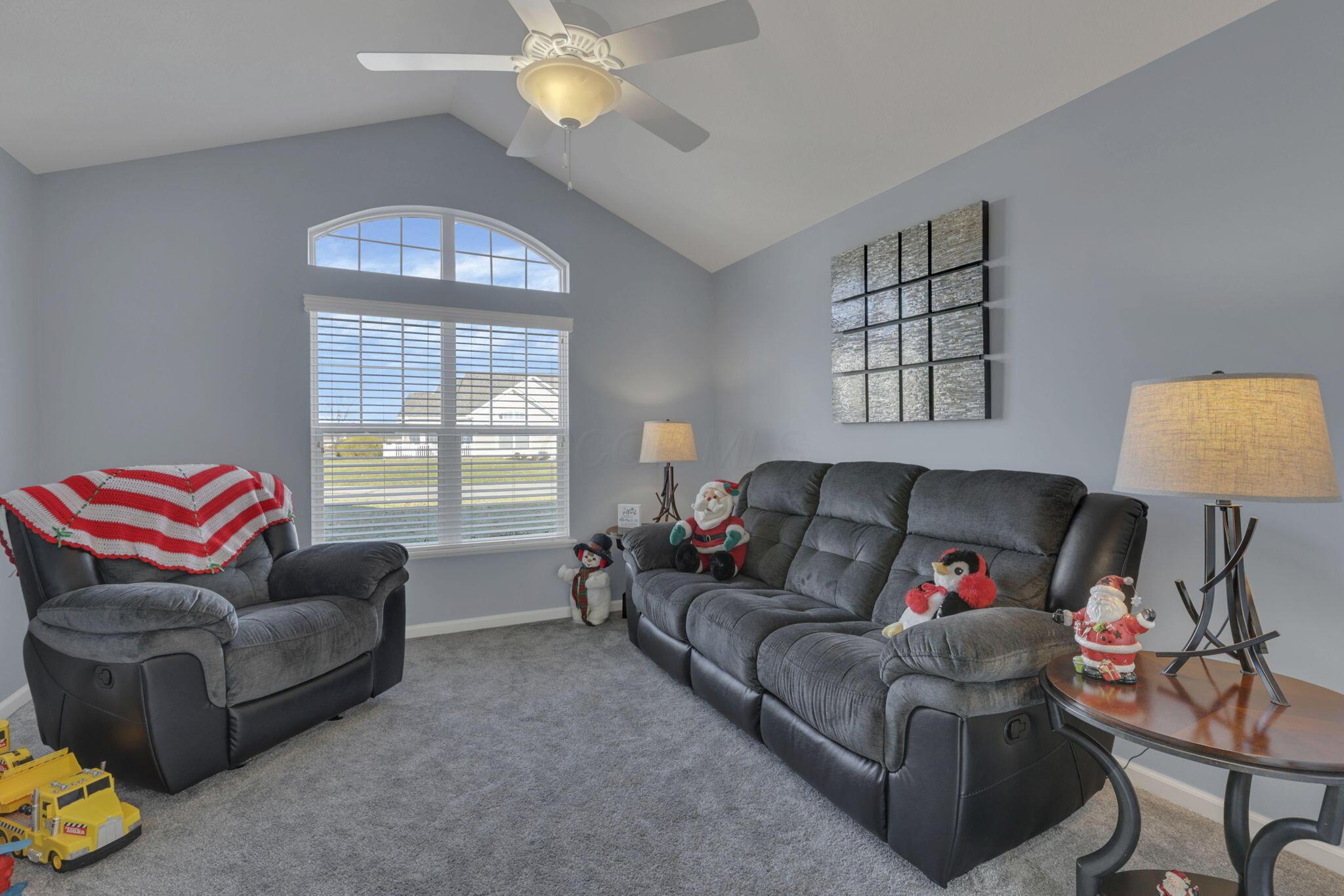 502 Providence Lane, 20