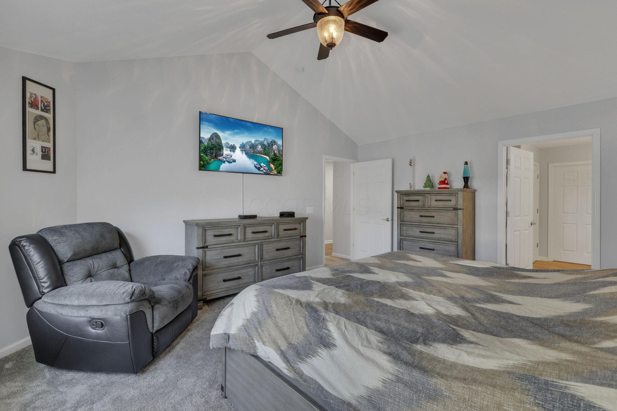 502 Providence Lane, 20