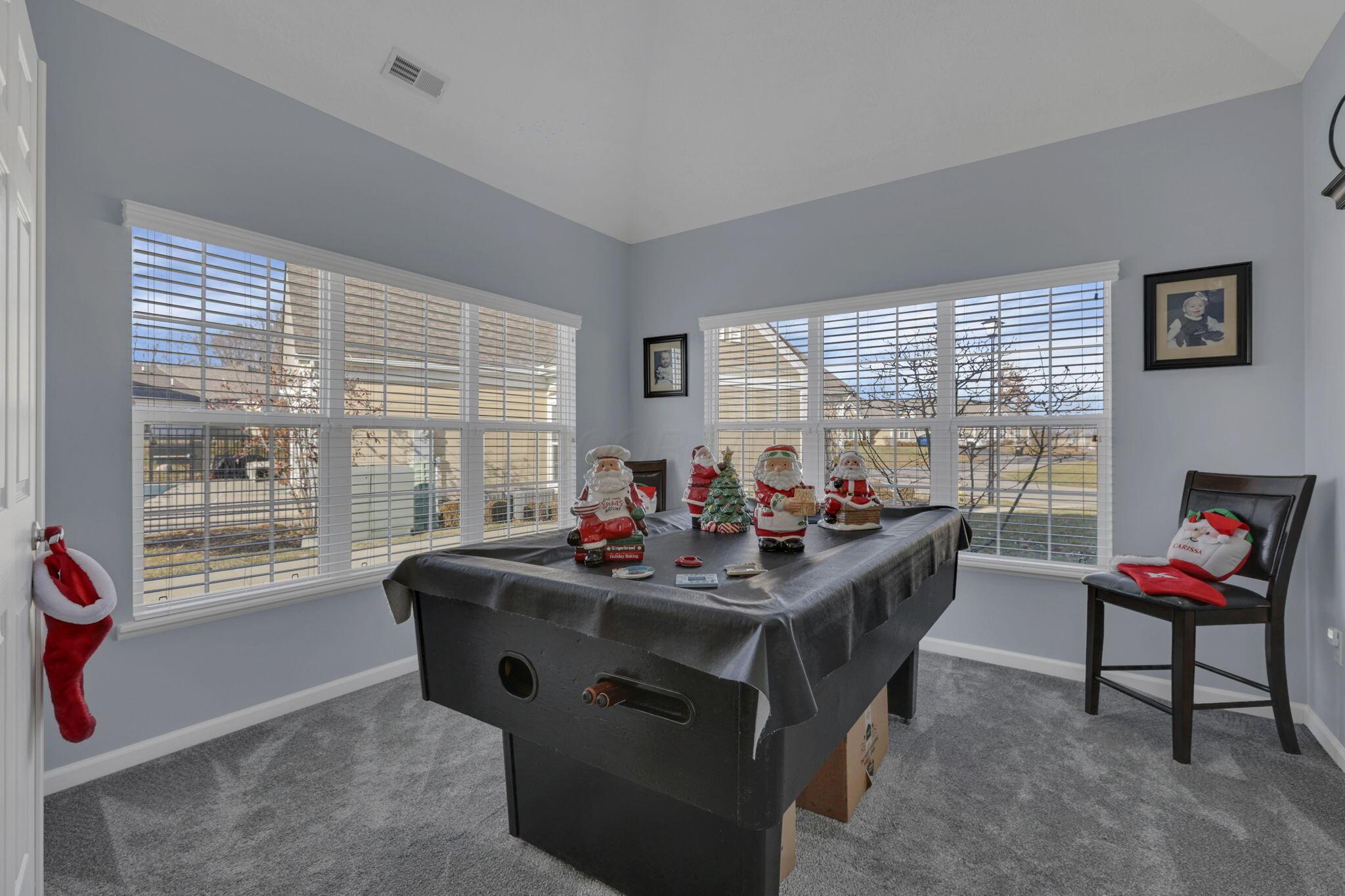 502 Providence Lane, 20