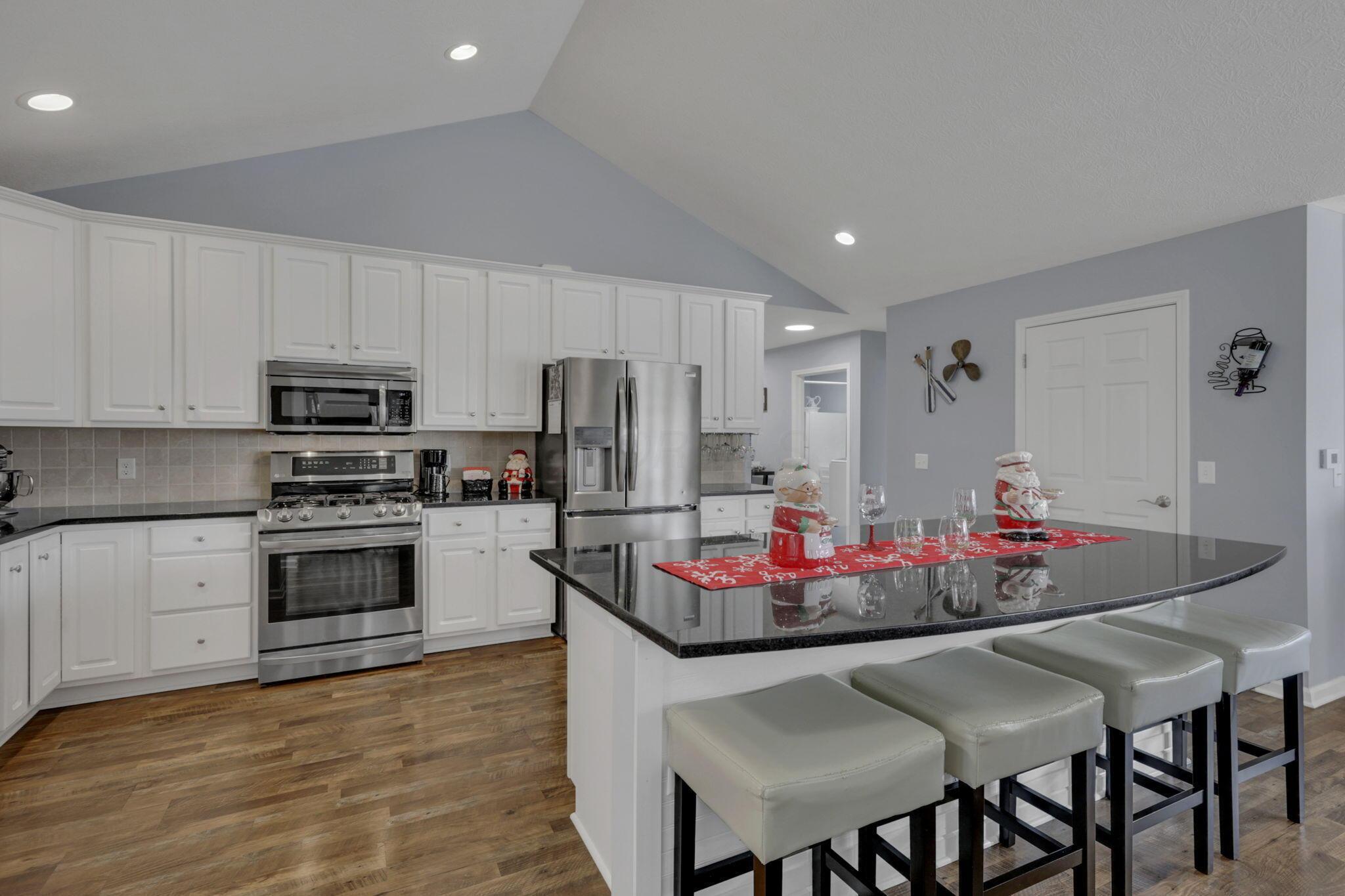 502 Providence Lane, 20