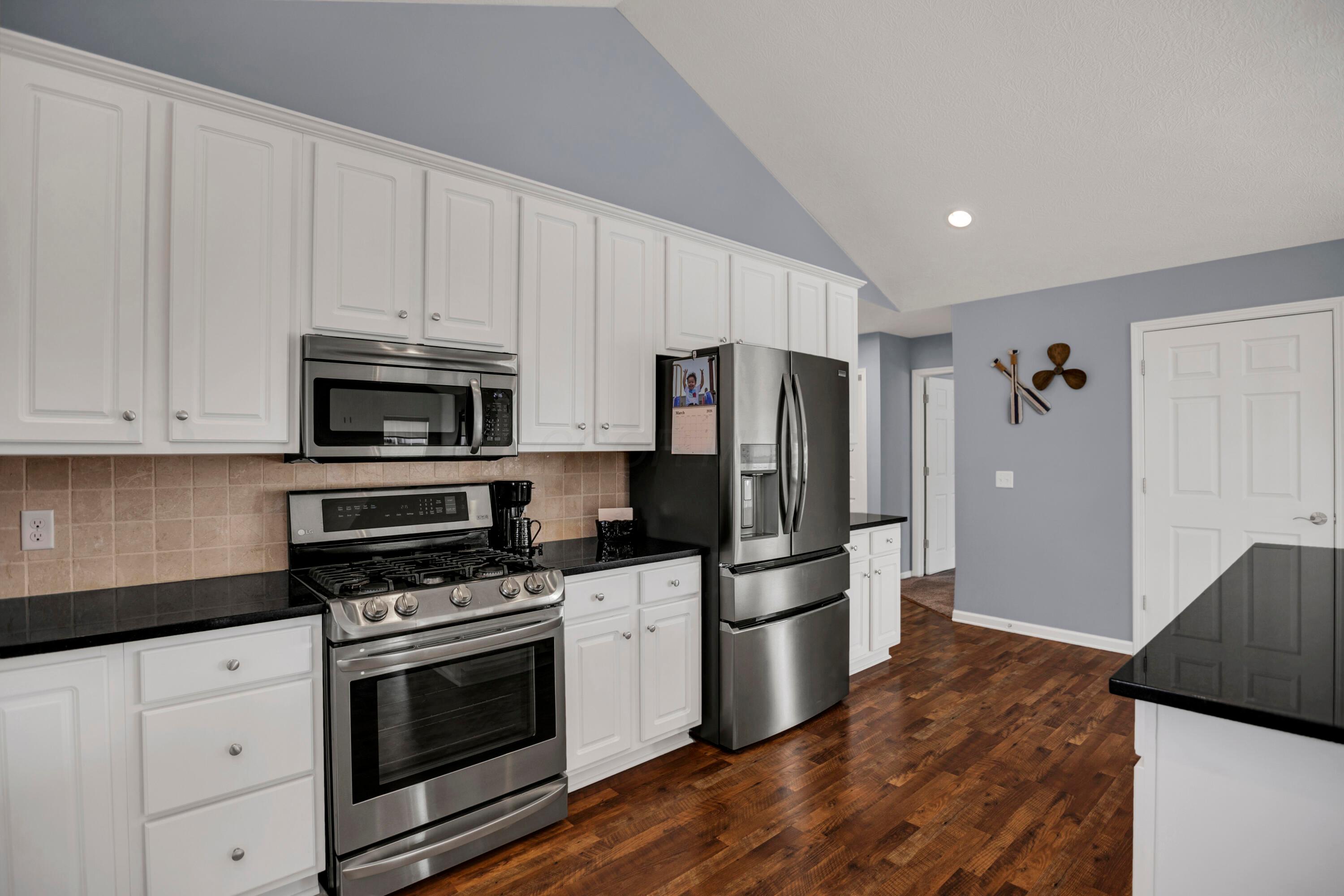 502 Providence Lane, 20