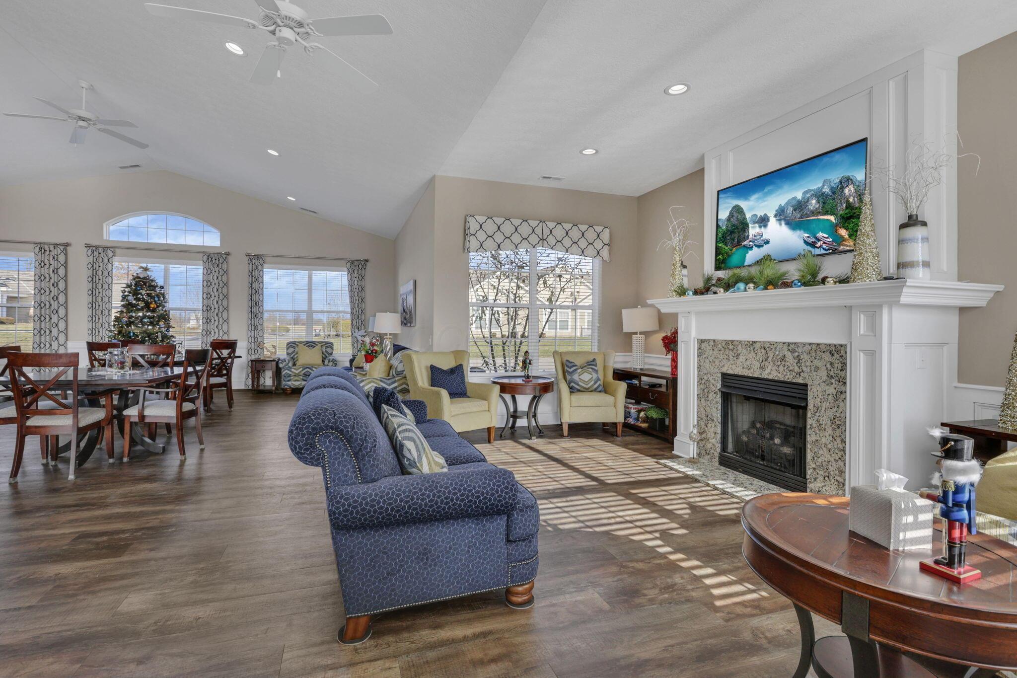 502 Providence Lane, 20