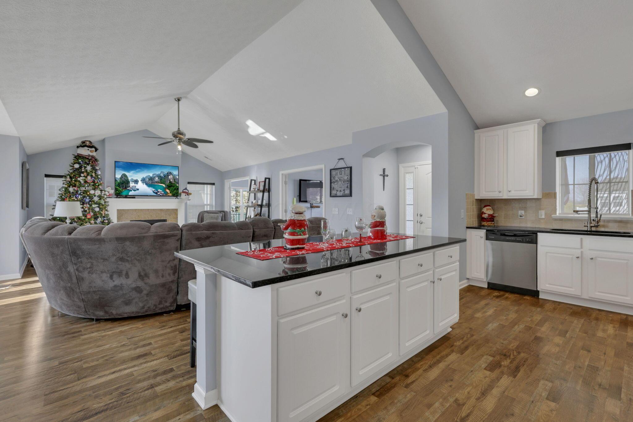 502 Providence Lane, 20