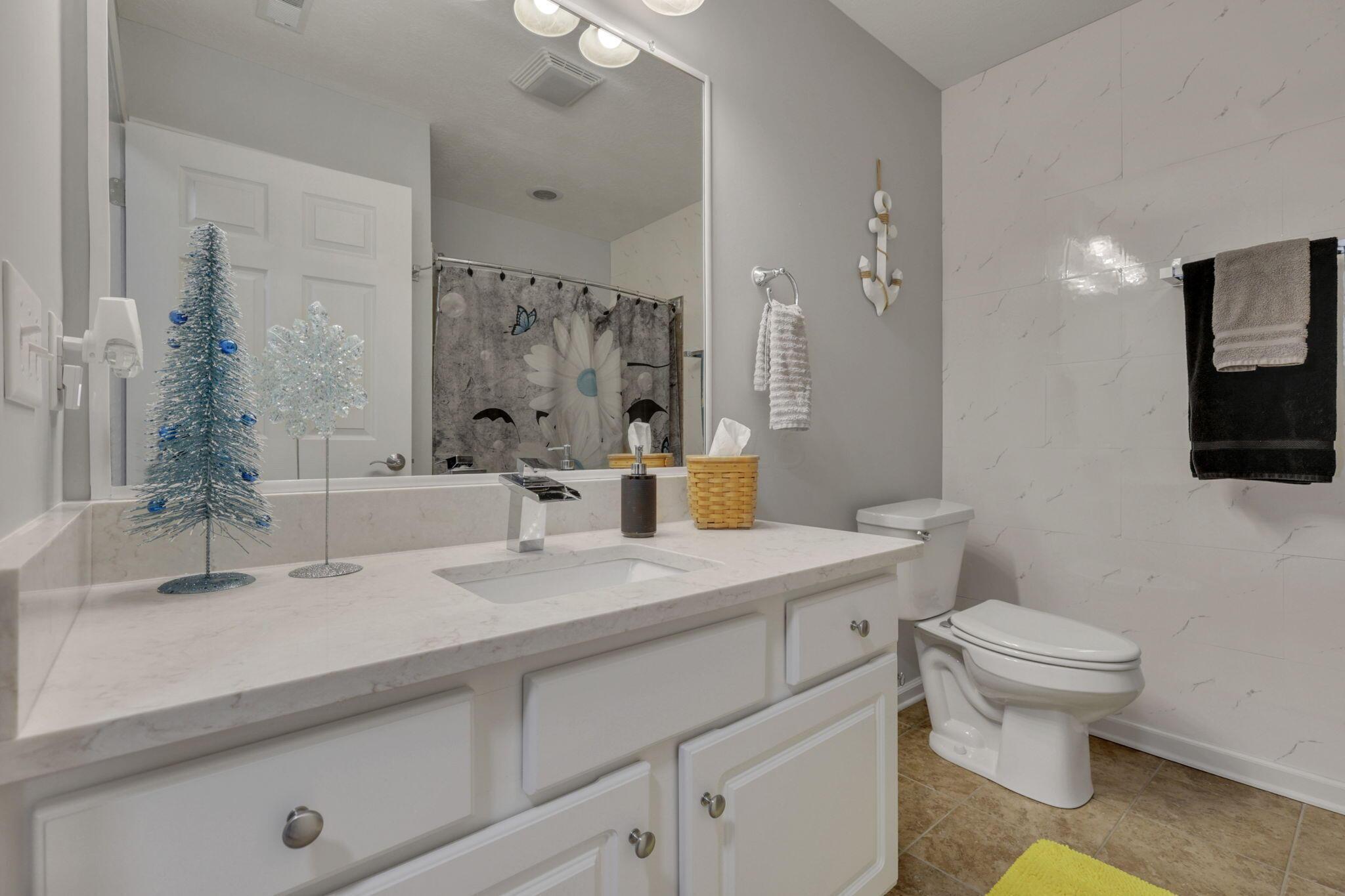 502 Providence Lane, 20