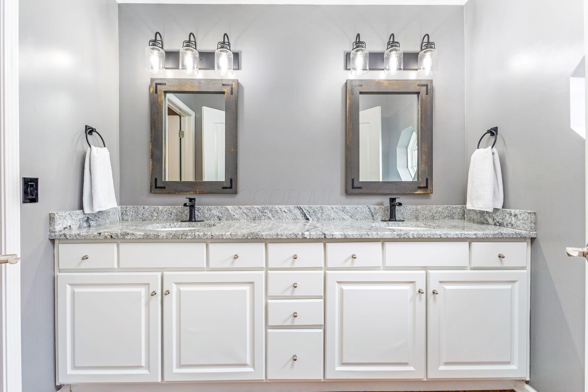 81 Lakes at Cheshire Drive