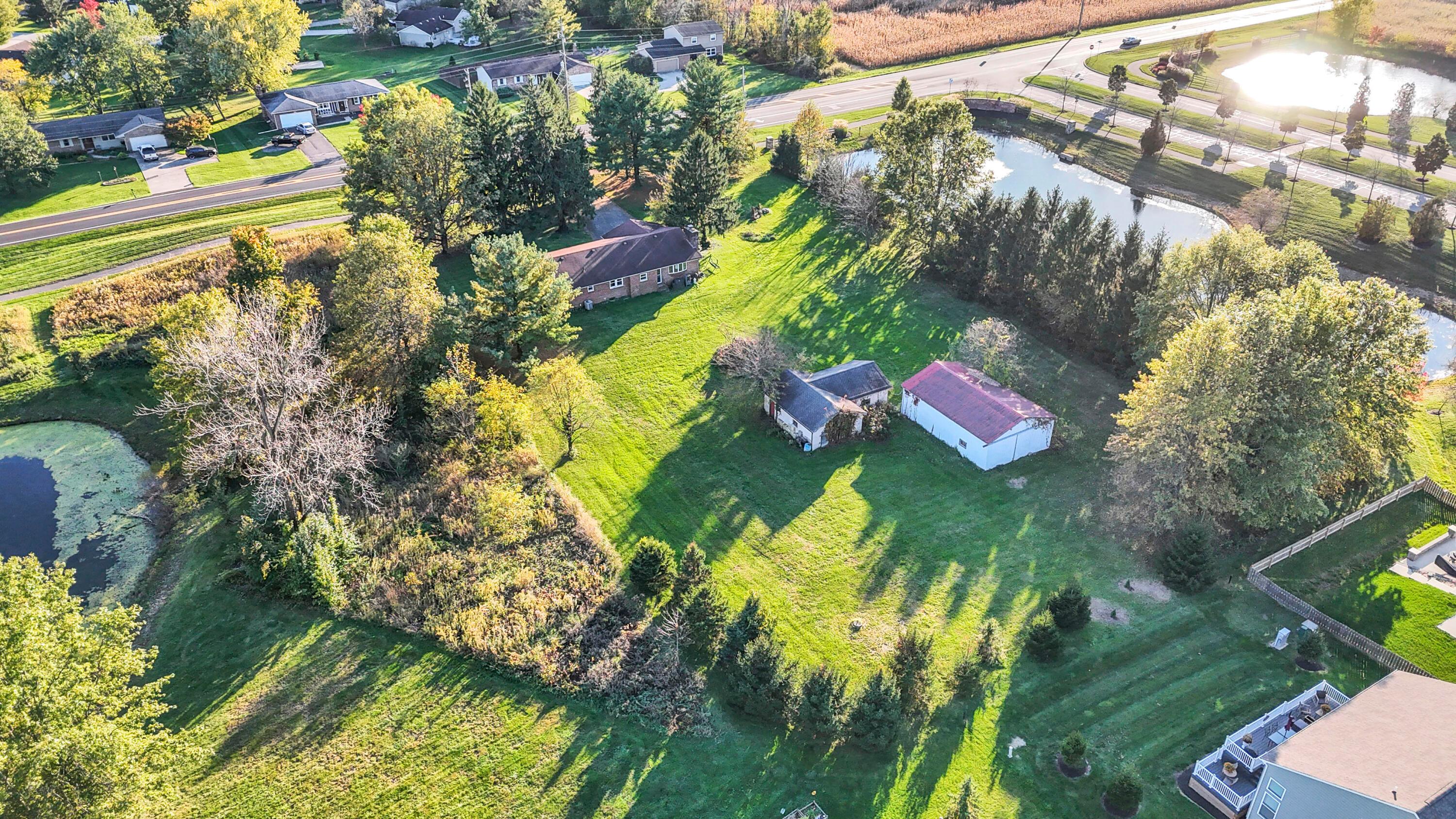 6890 Refugee Road