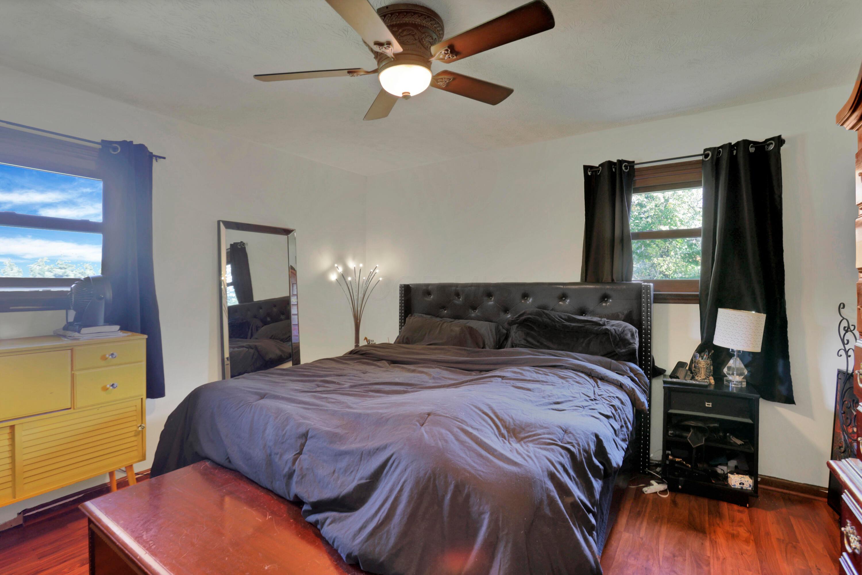 6890 Refugee Road