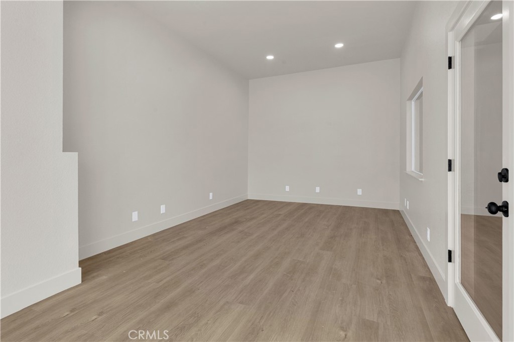 1427 Pine