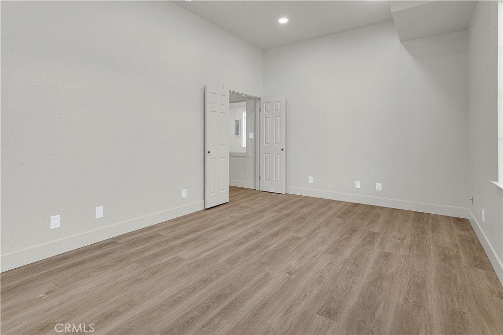 1427 Pine