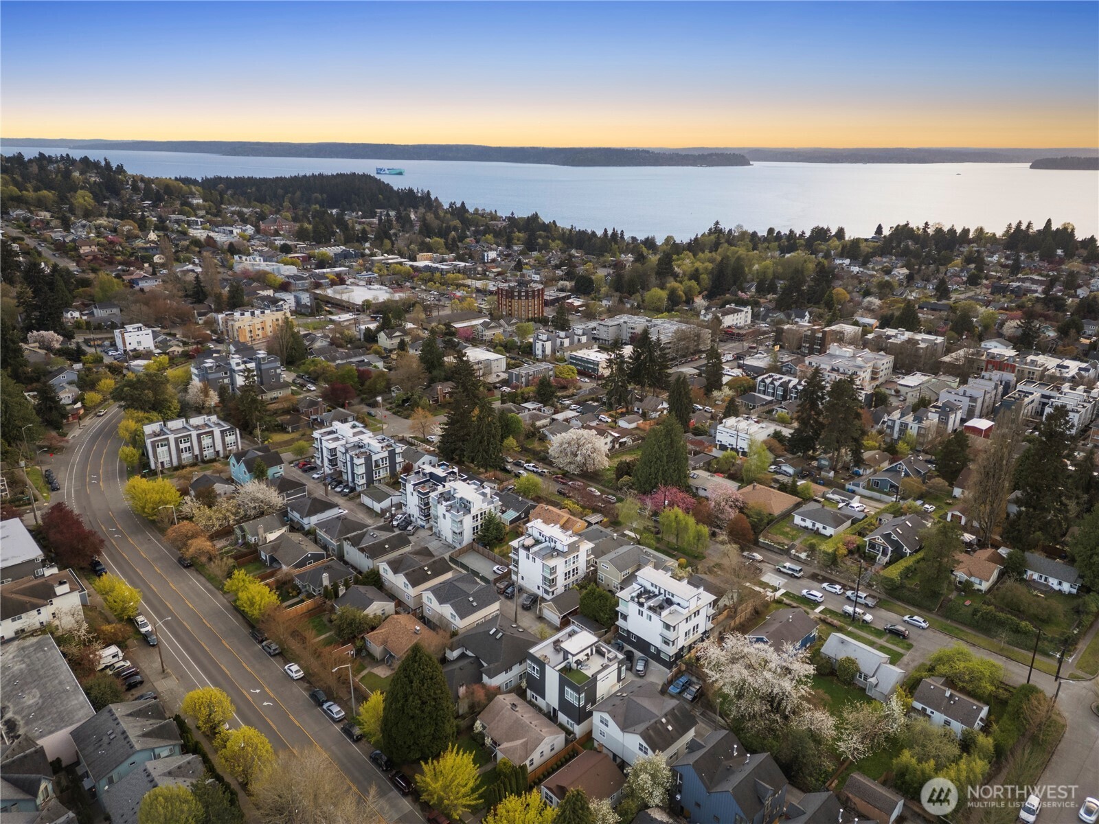 6019 Fauntleroy Way SW Unit: B