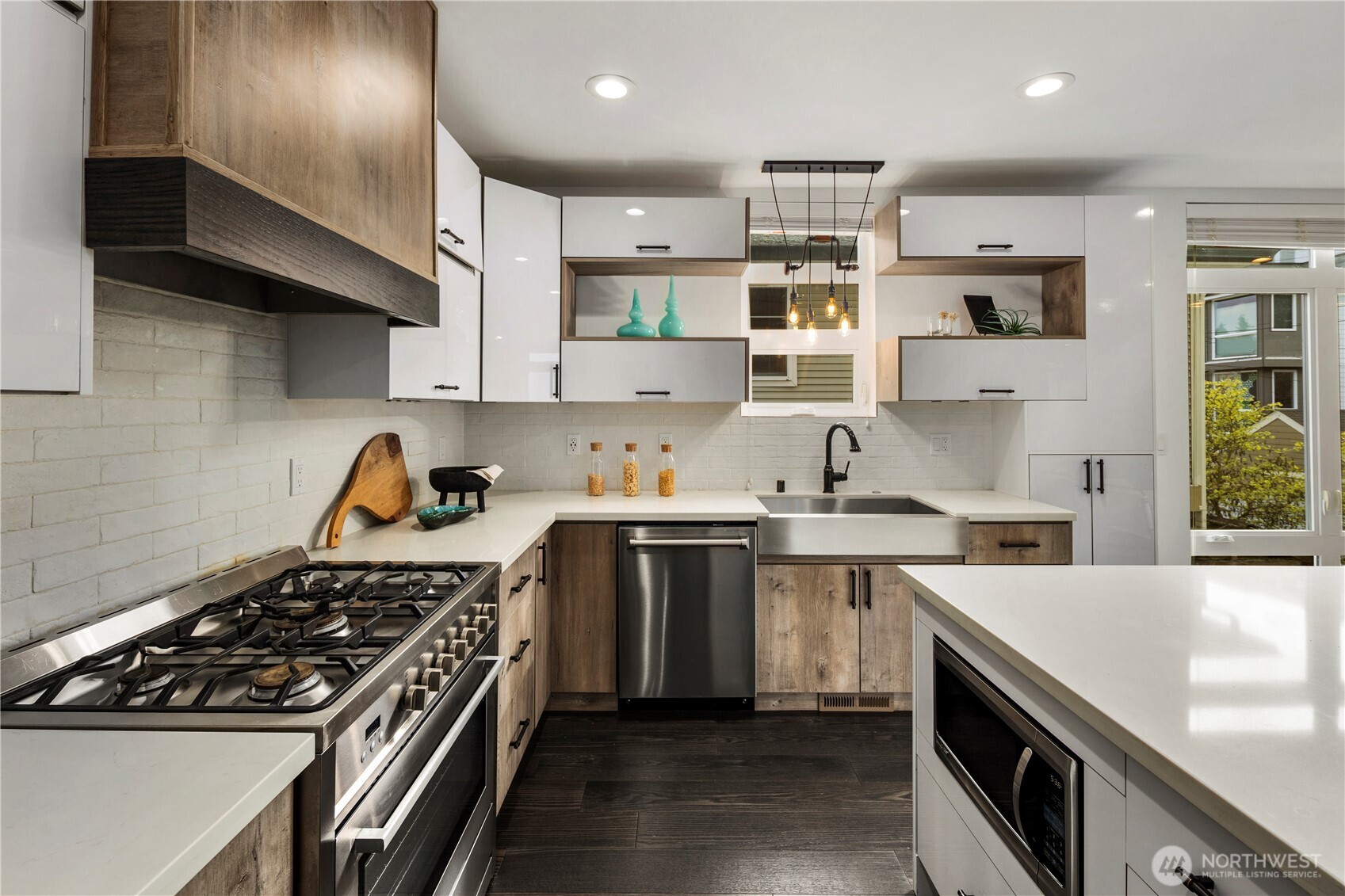 6019 Fauntleroy Way SW Unit: B