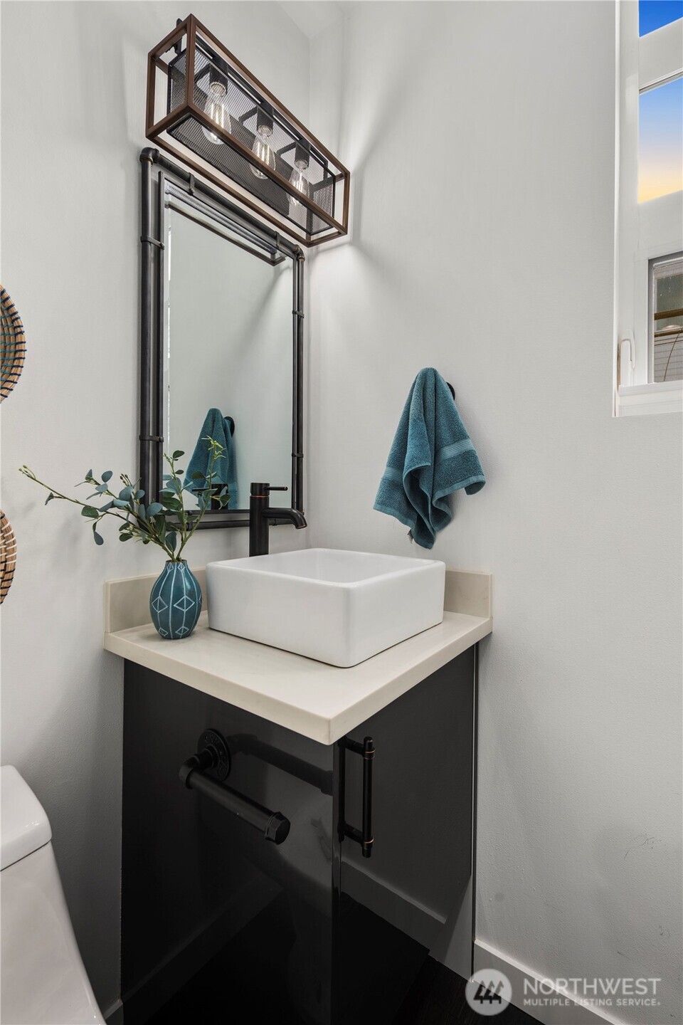 6019 Fauntleroy Way SW Unit: B