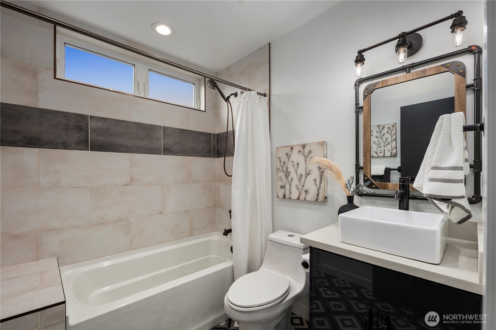 6019 Fauntleroy Way SW Unit: B