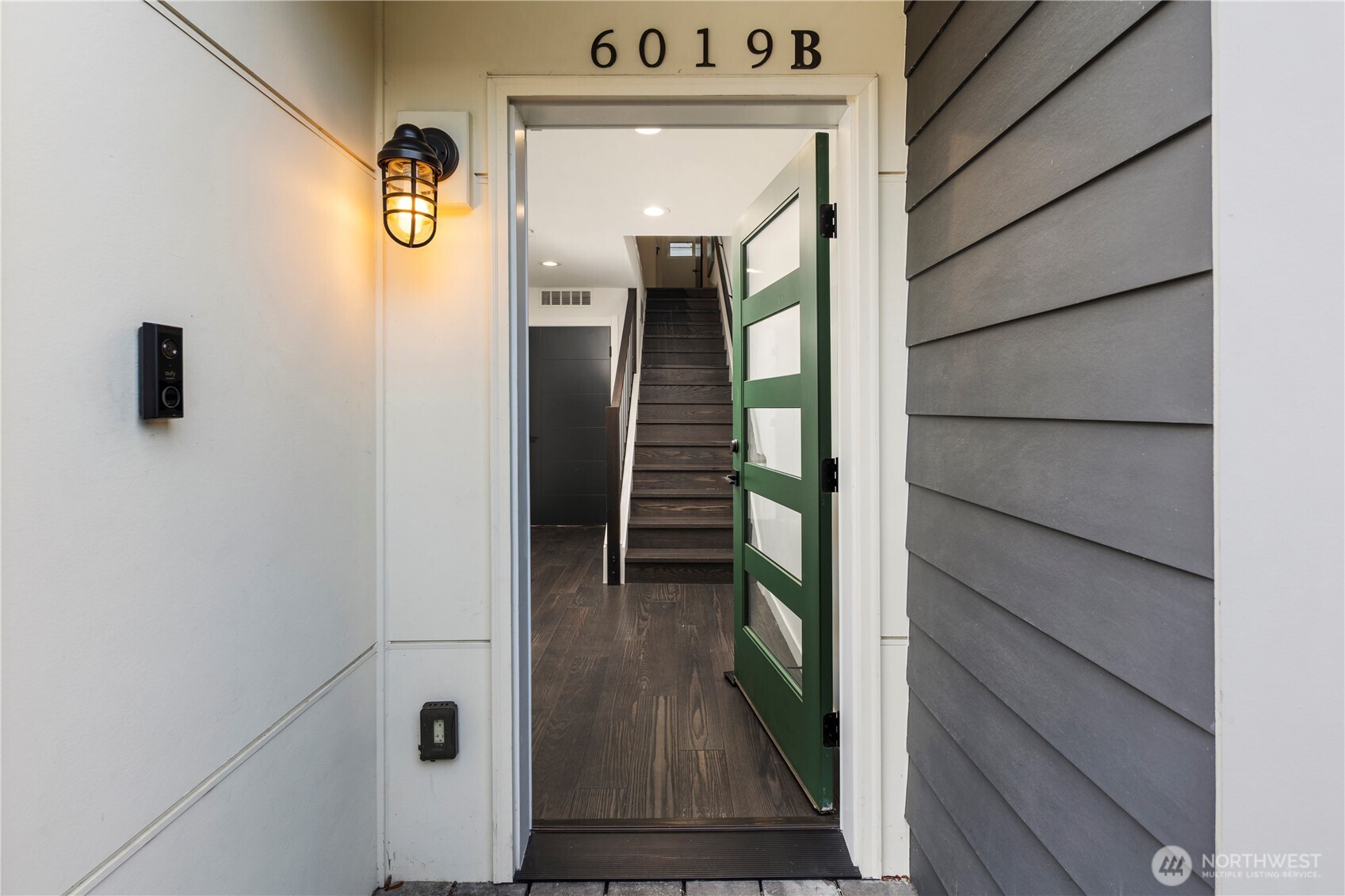 6019 Fauntleroy Way SW Unit: B