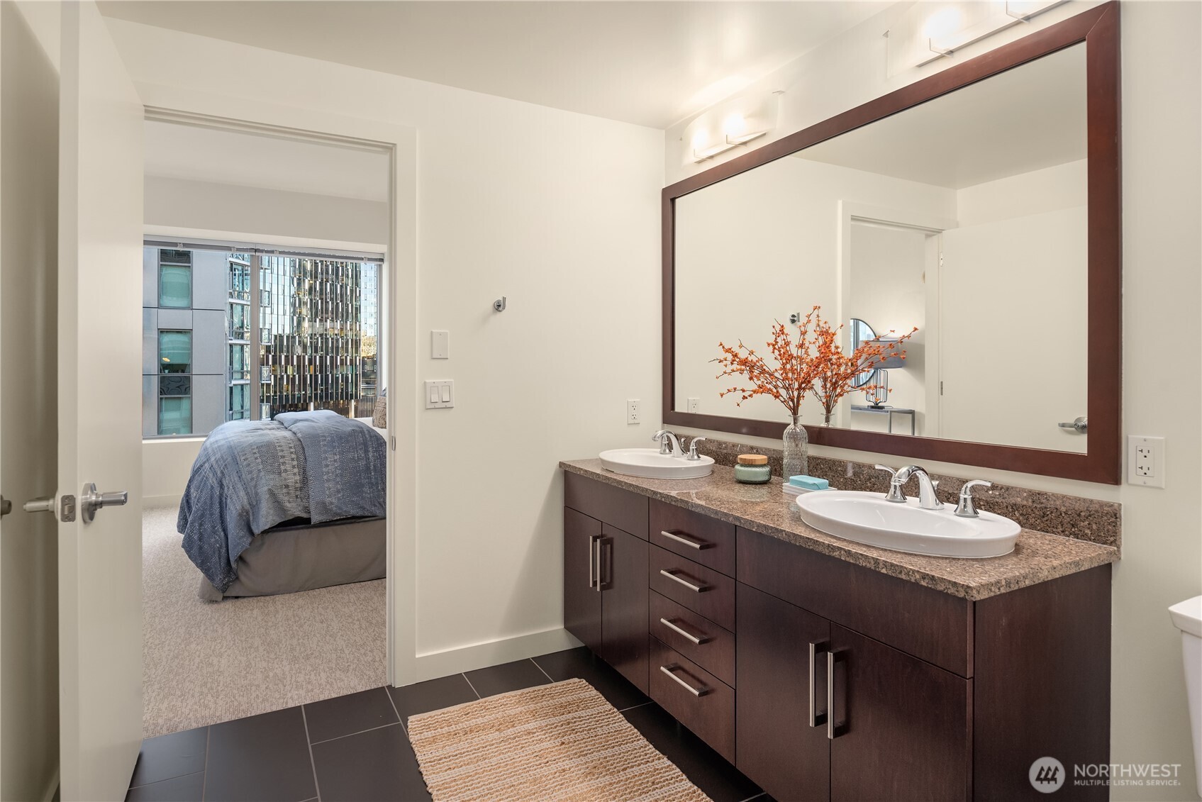 900 Lenora Street Unit: W901
