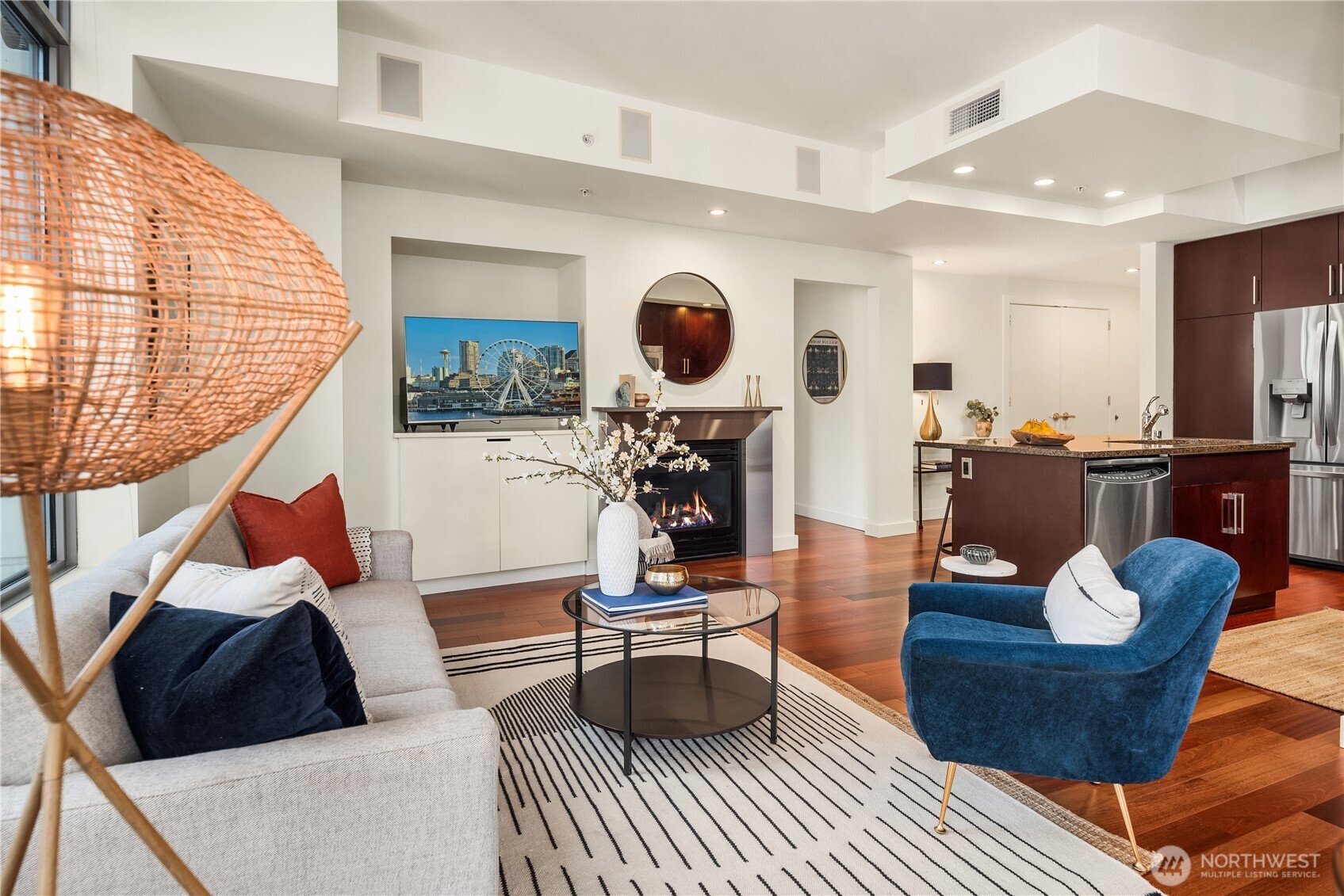900 Lenora Street Unit: W901