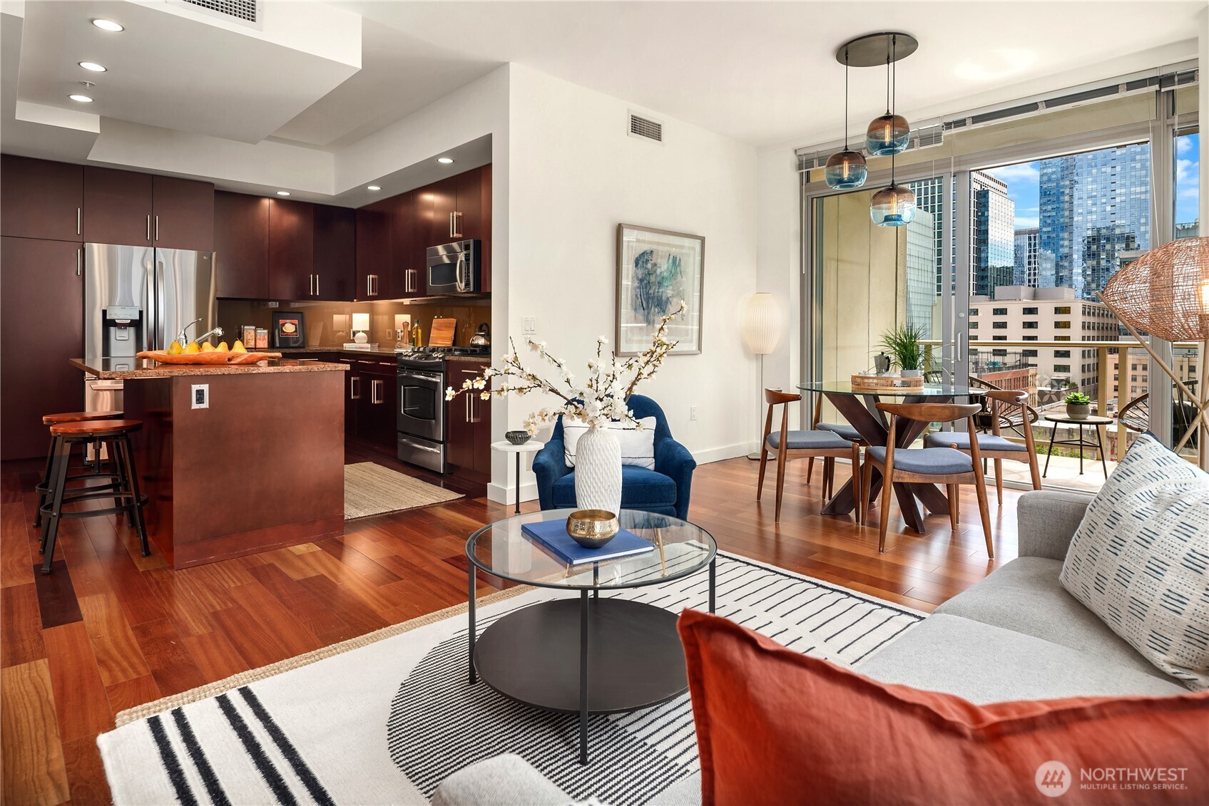 900 Lenora Street Unit: W901