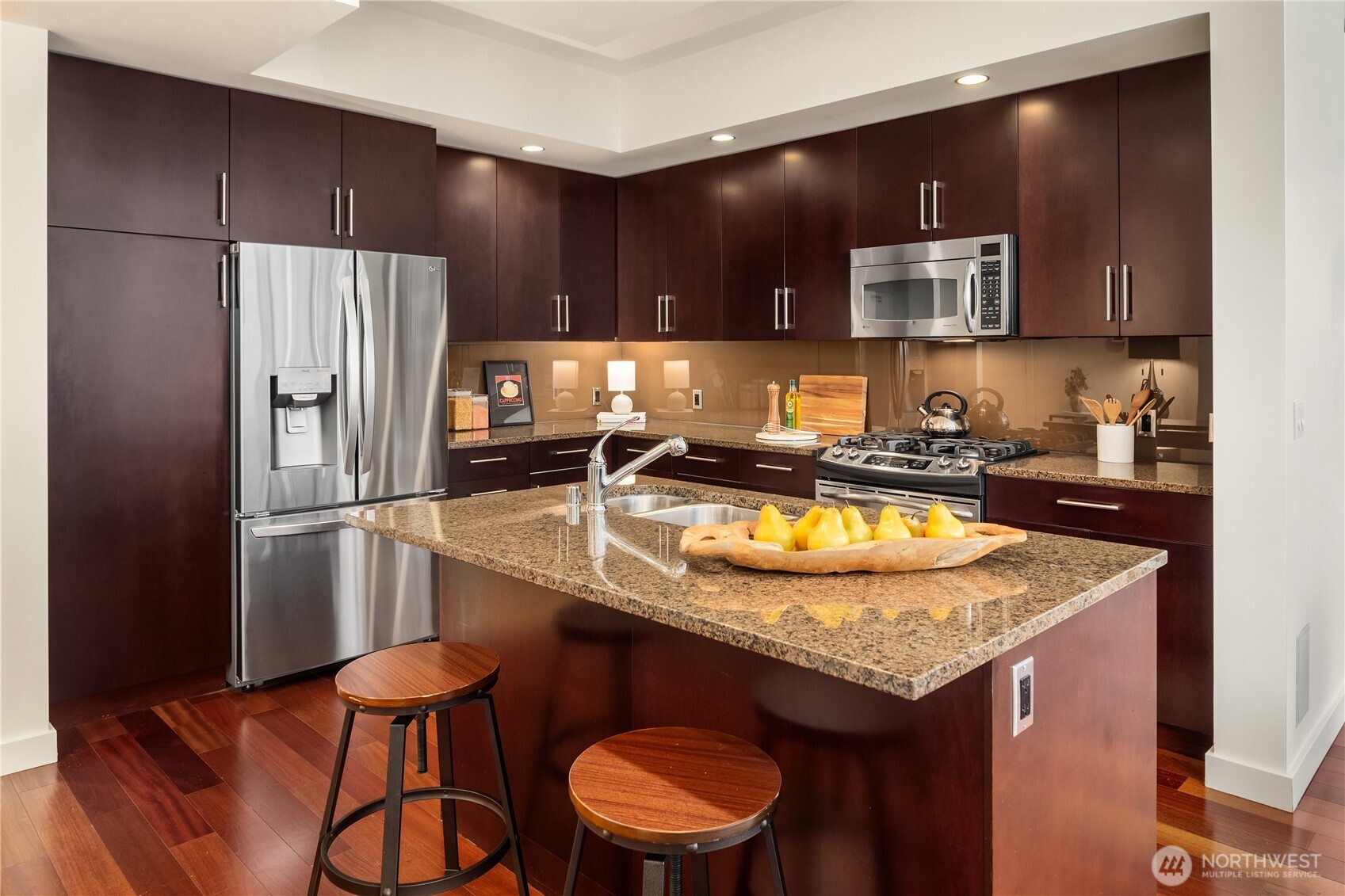 900 Lenora Street Unit: W901