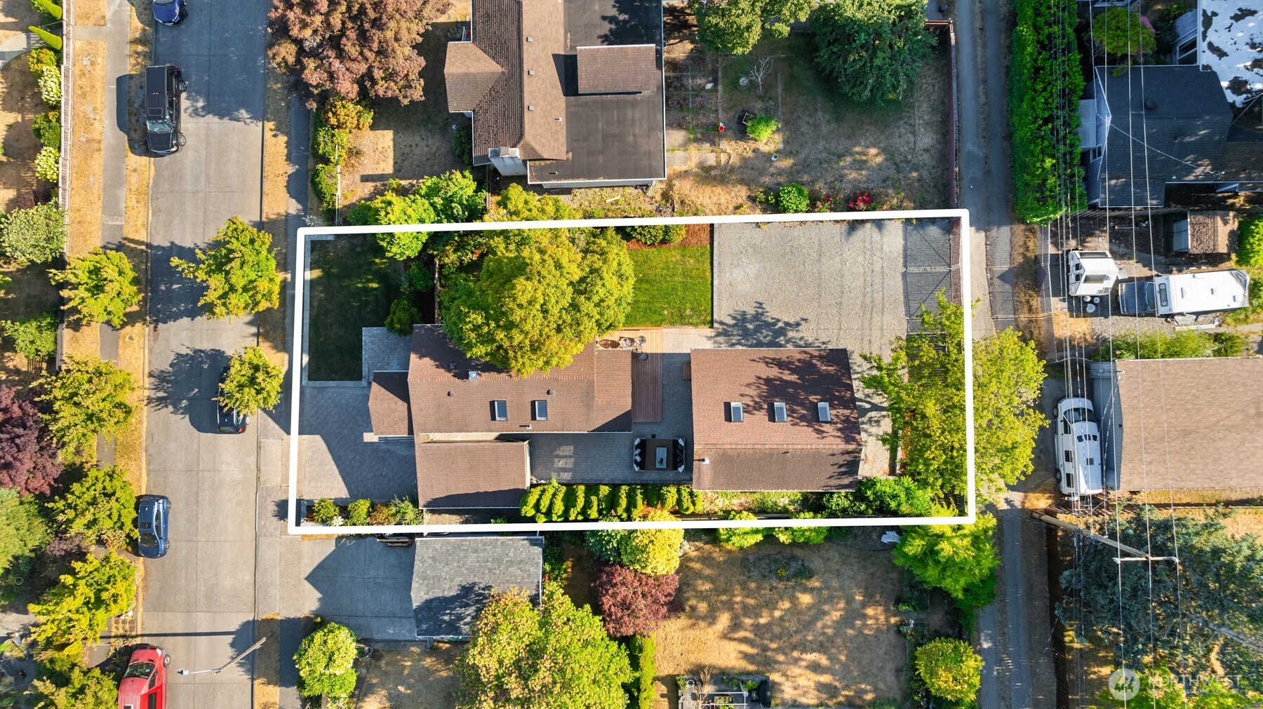 8815 32nd Avenue SW